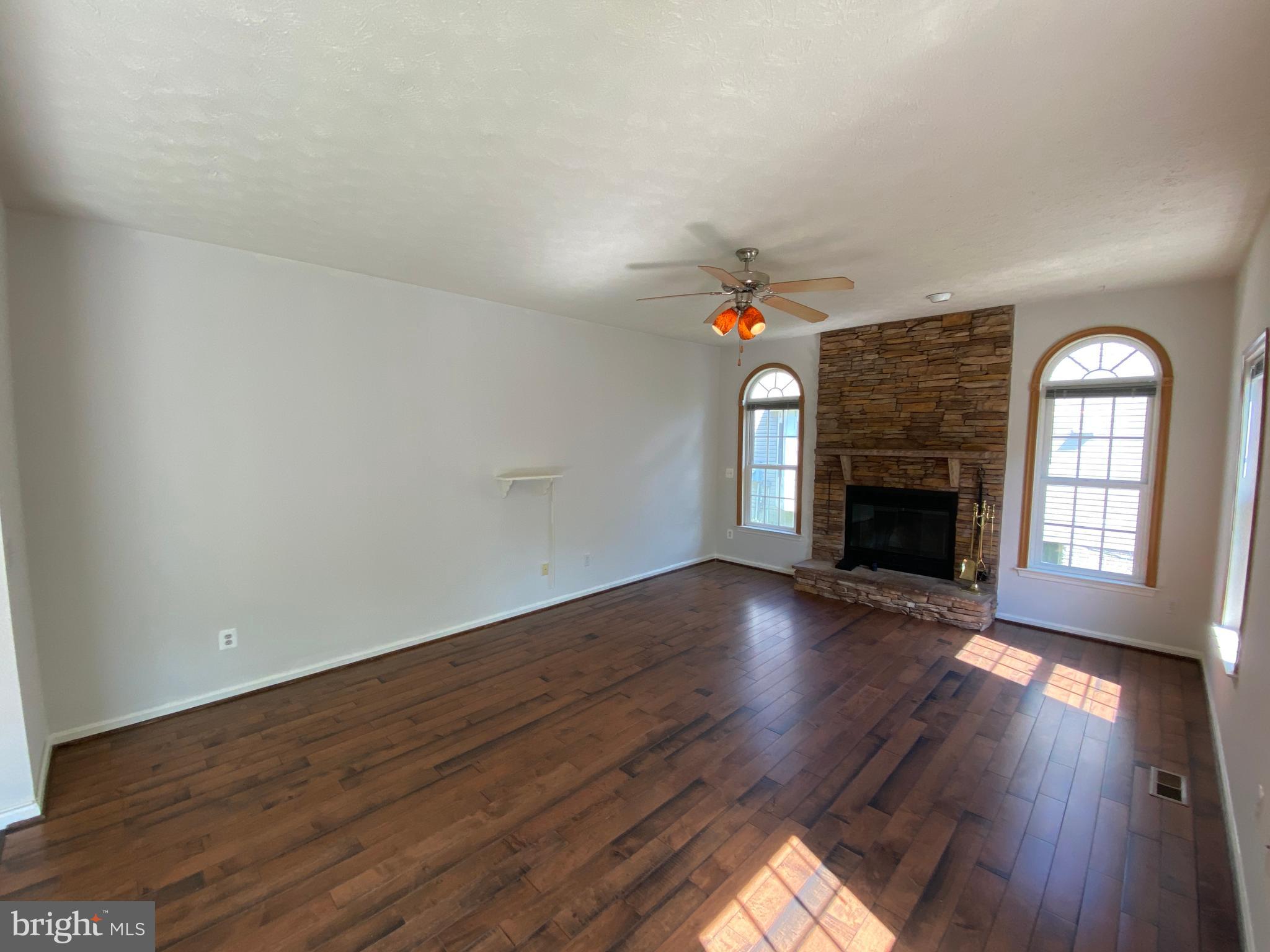 WILDERNESS SHORES - Residential Lease