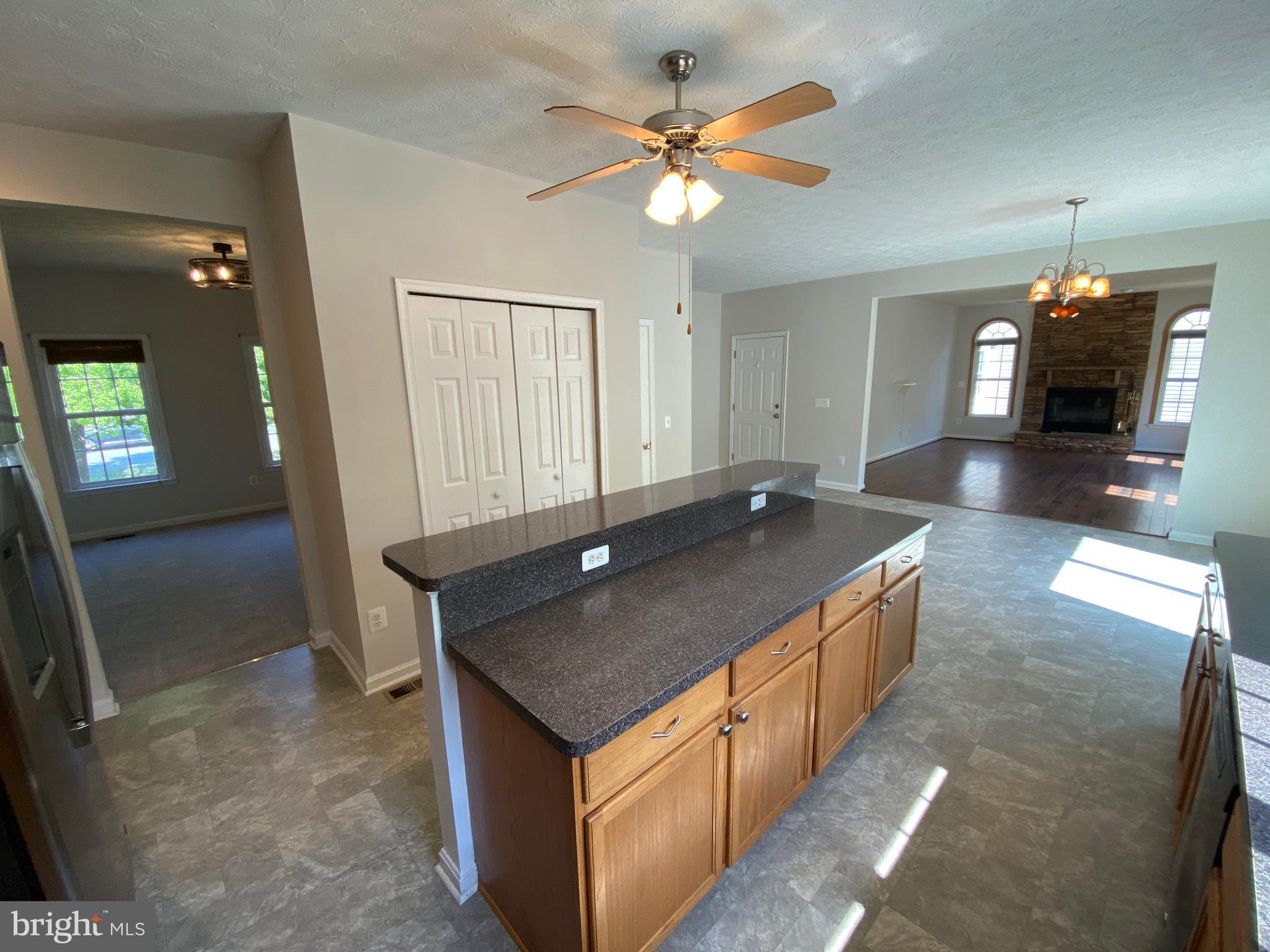 WILDERNESS SHORES - Residential Lease