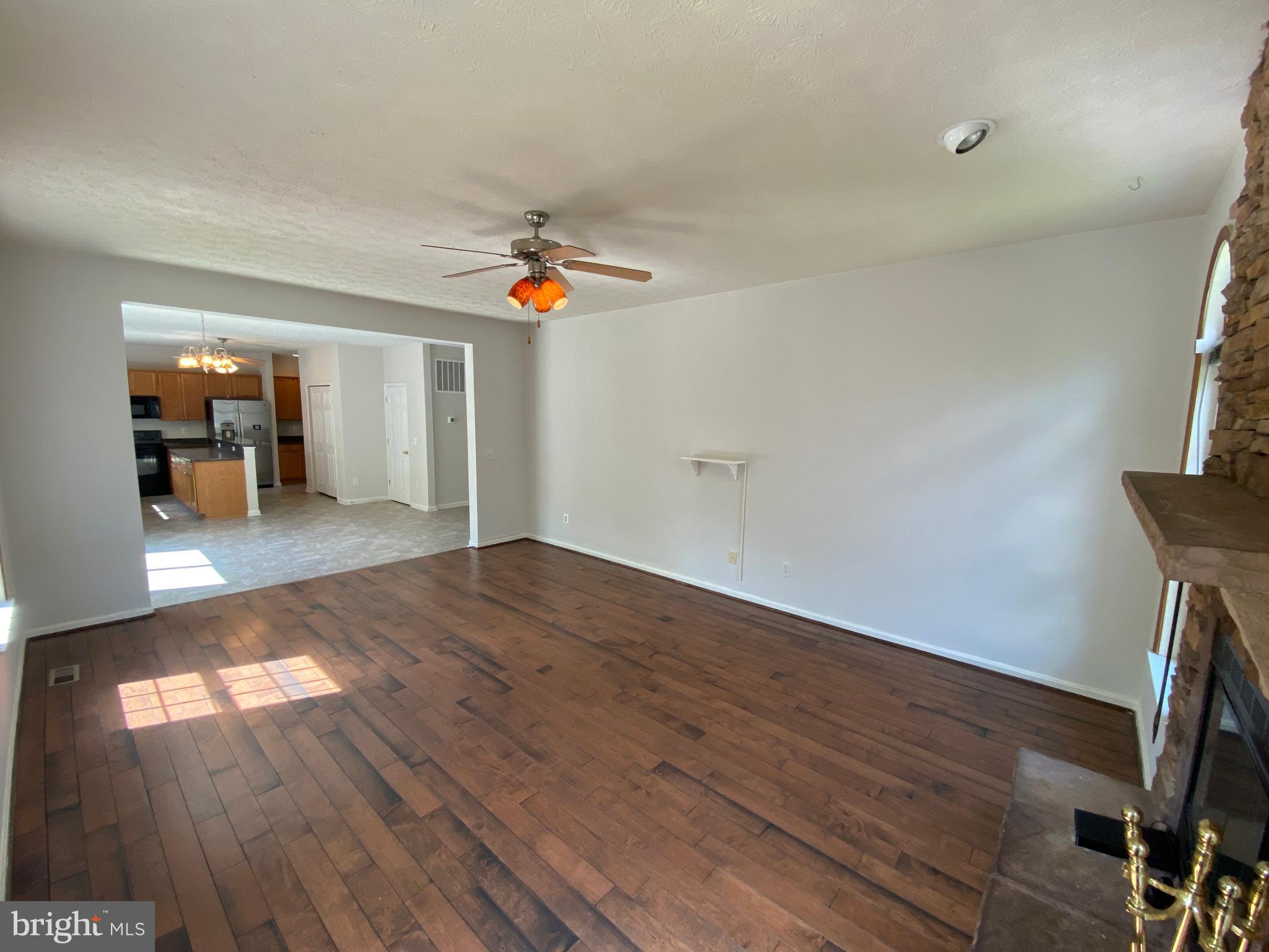 WILDERNESS SHORES - Residential Lease