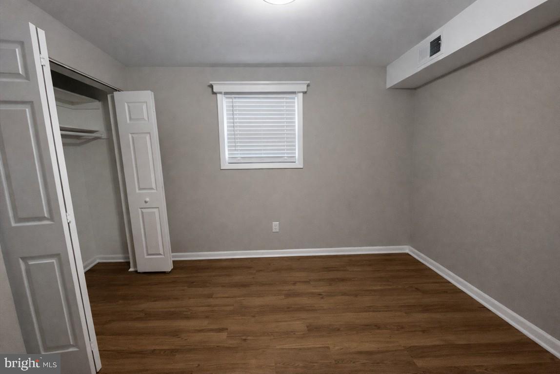 WARREN LODGE CONDOMINIUMS - Residential Lease