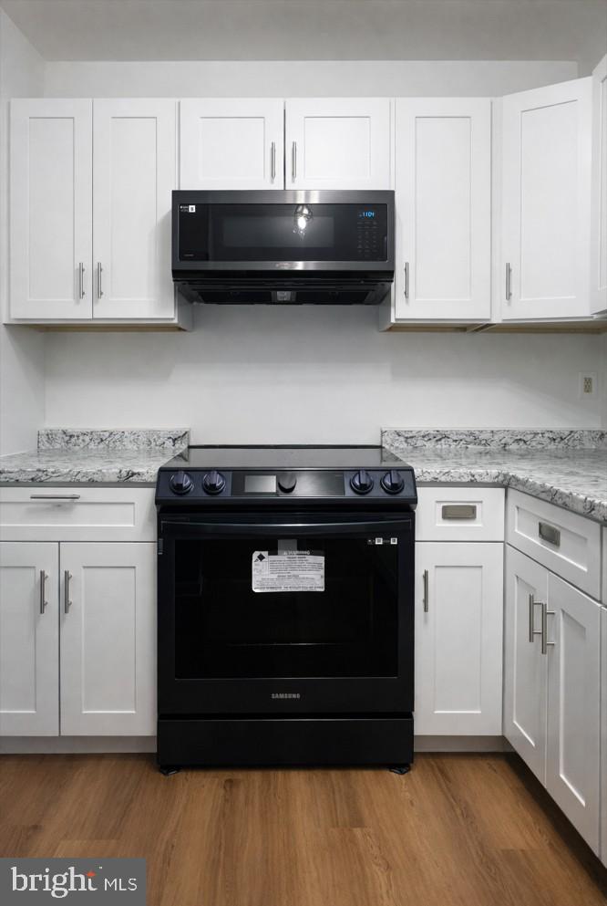 WARREN LODGE CONDOMINIUMS - Residential Lease