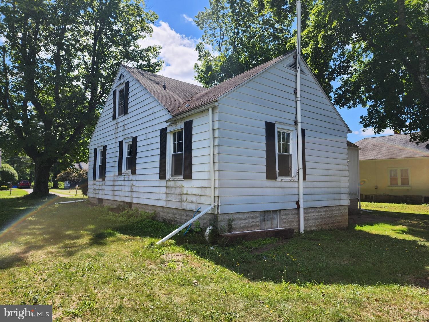 24 SWEITZER DRIVE