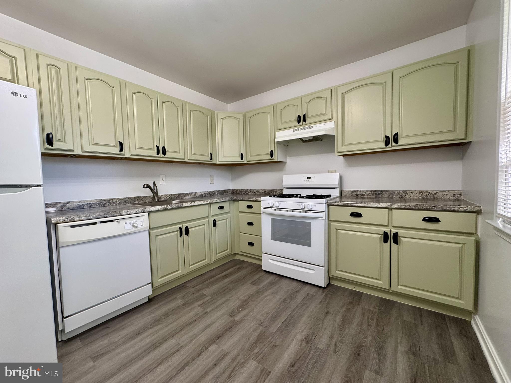 784 QUINCE ORCHARD BOULEVARD 784-P2