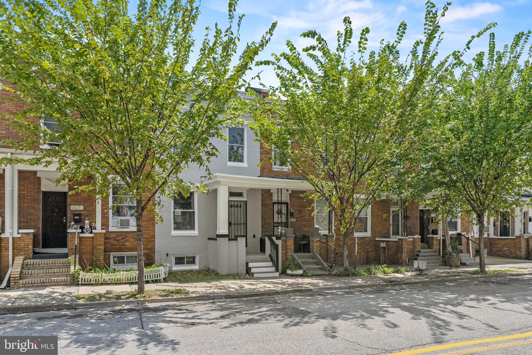 EAST SIDE - Residential