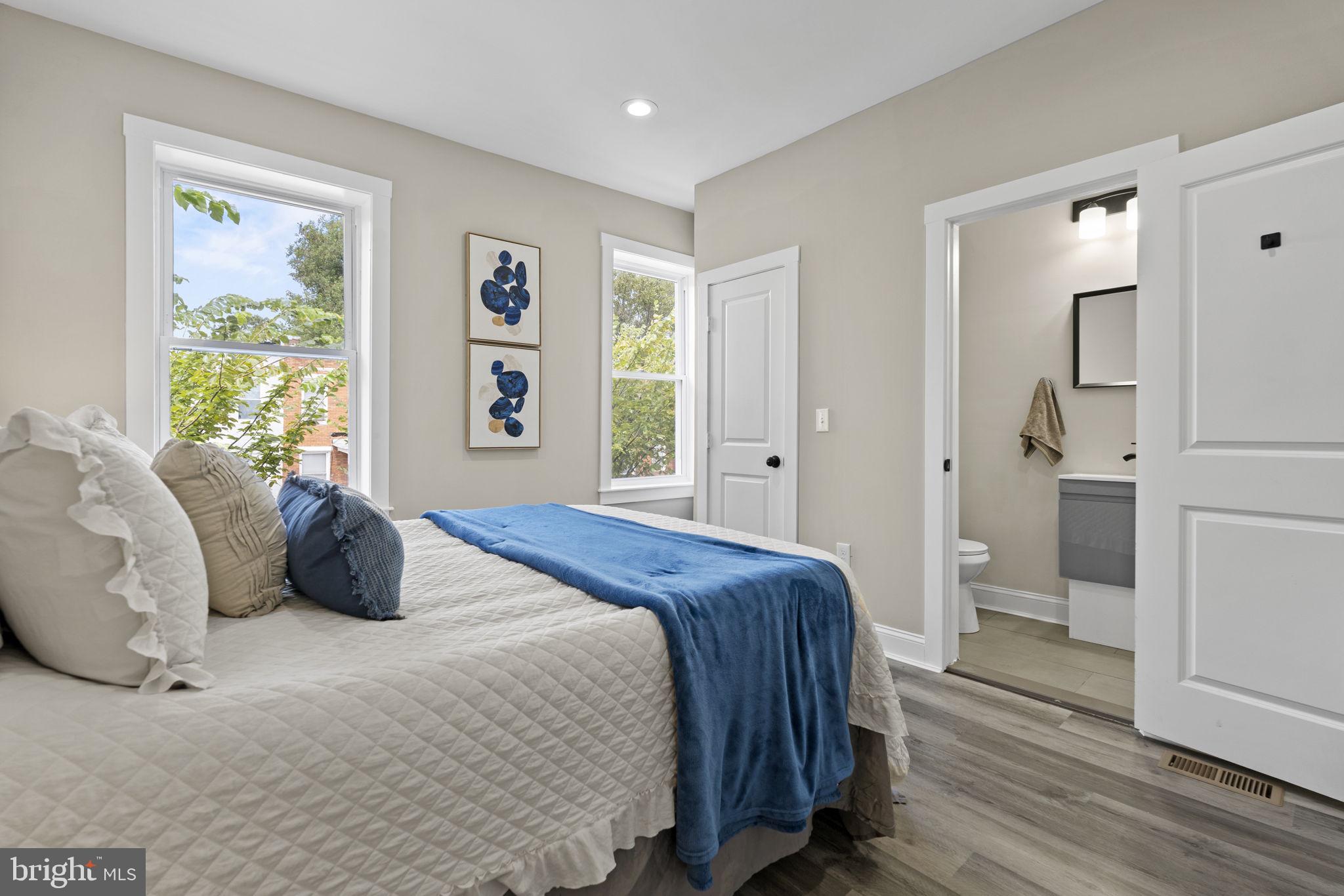 EAST SIDE - Residential