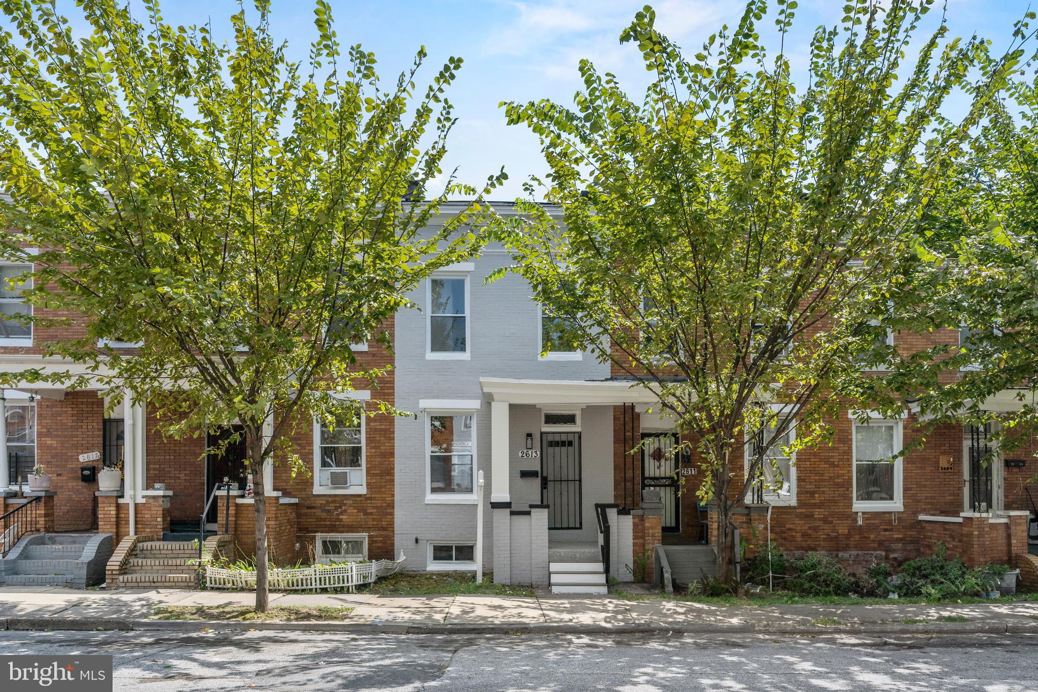 EAST SIDE - Residential