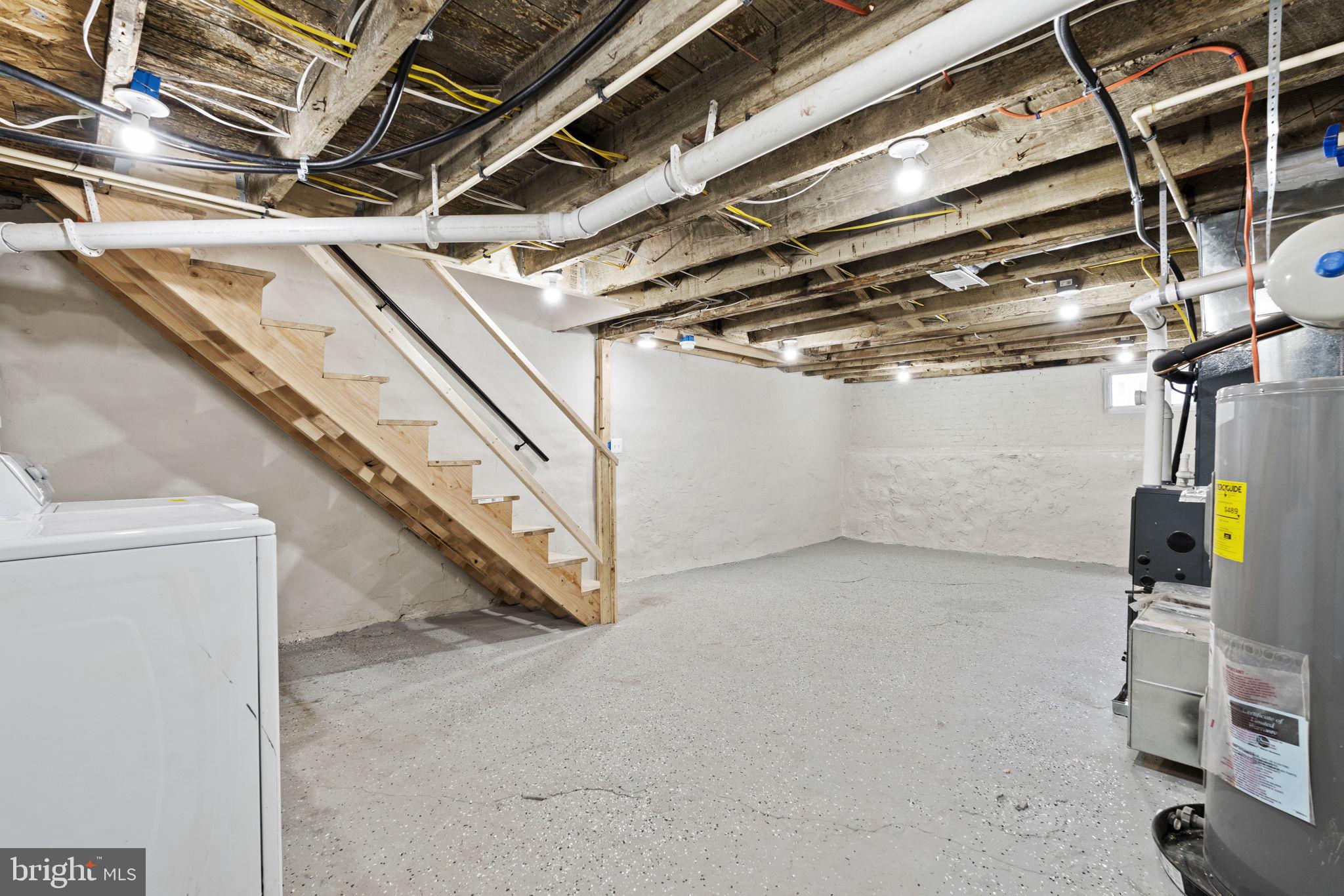 EAST SIDE - Residential