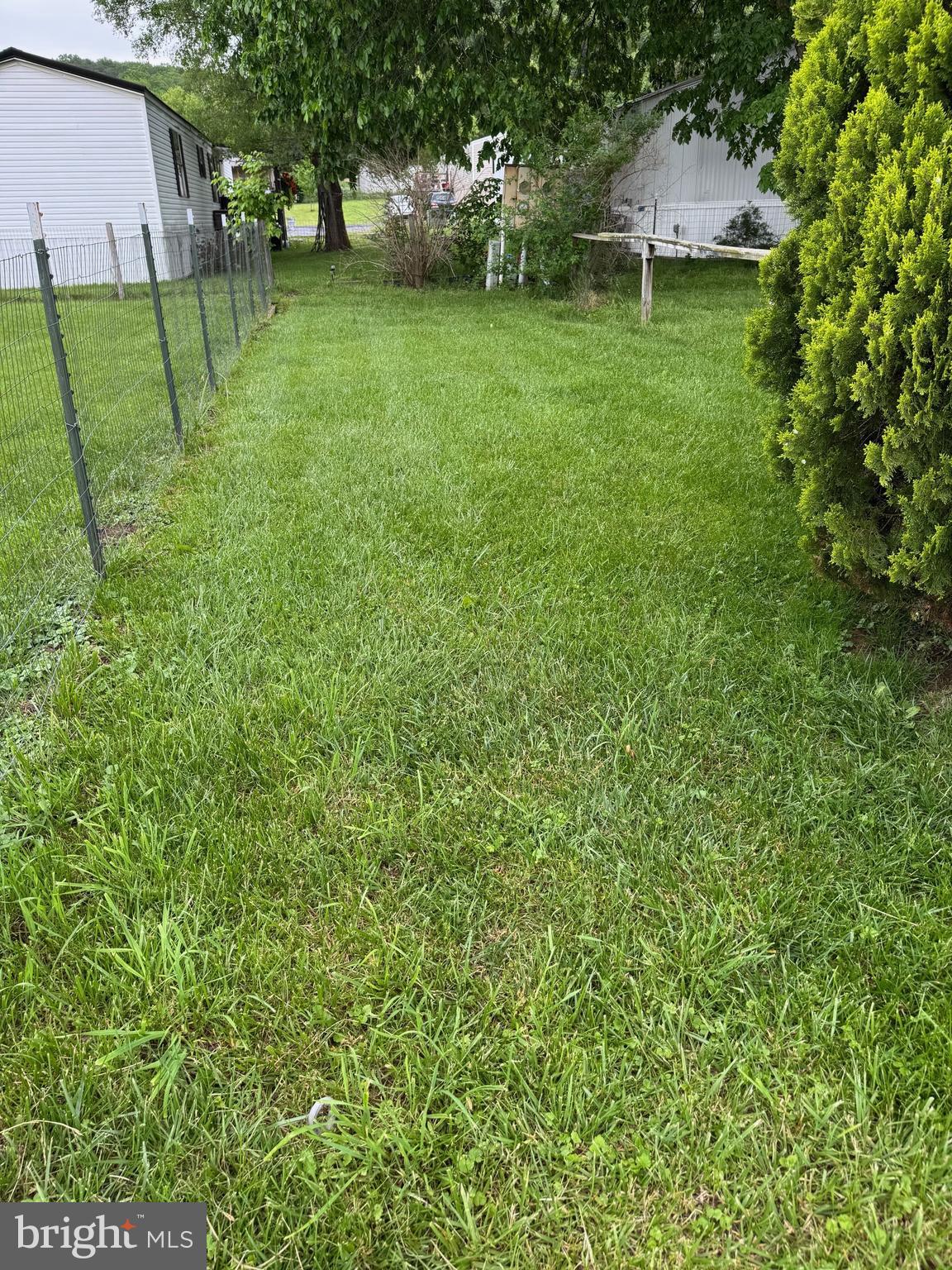 MISTY TERRACE - Residential