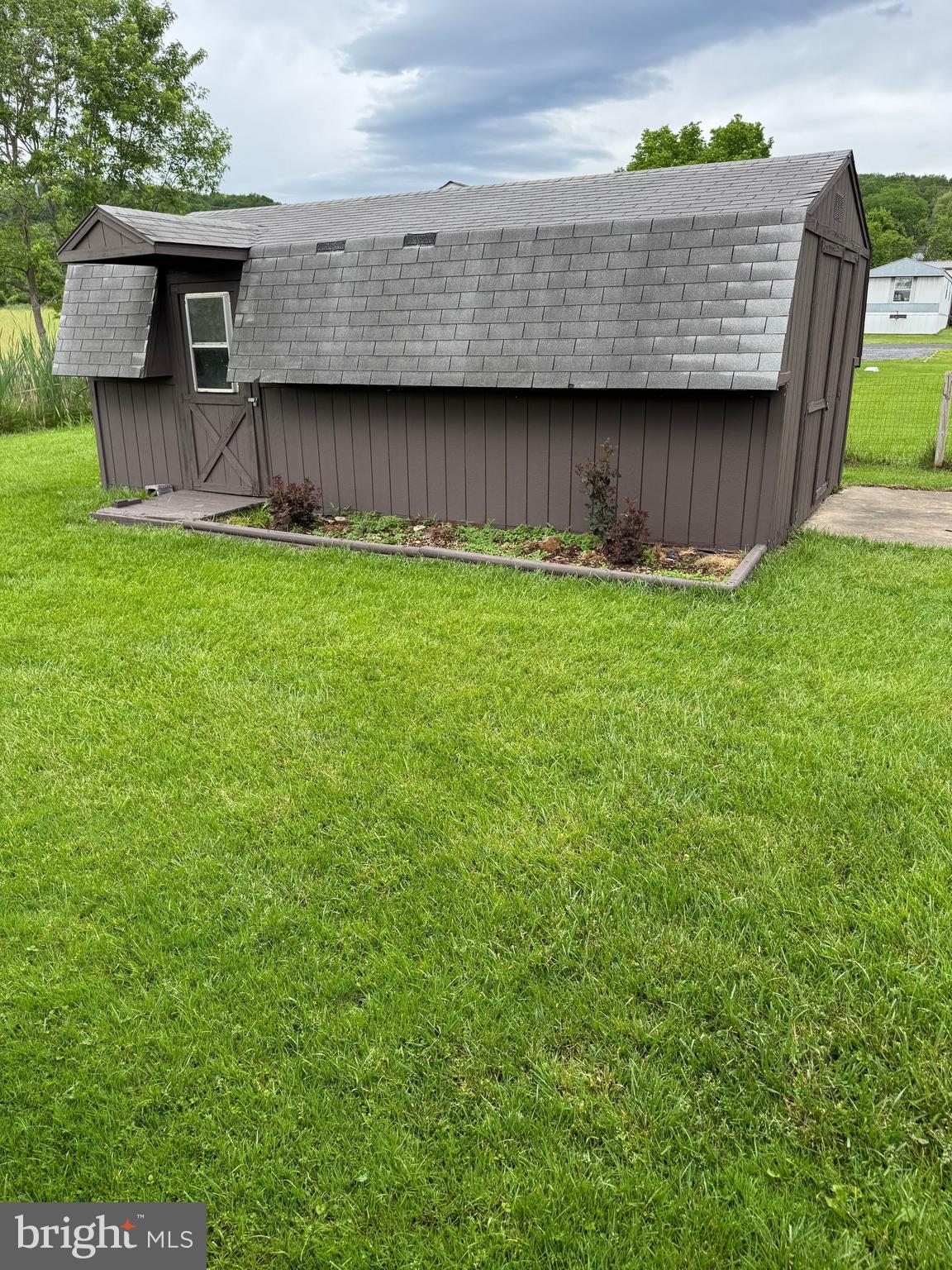 MISTY TERRACE - Residential