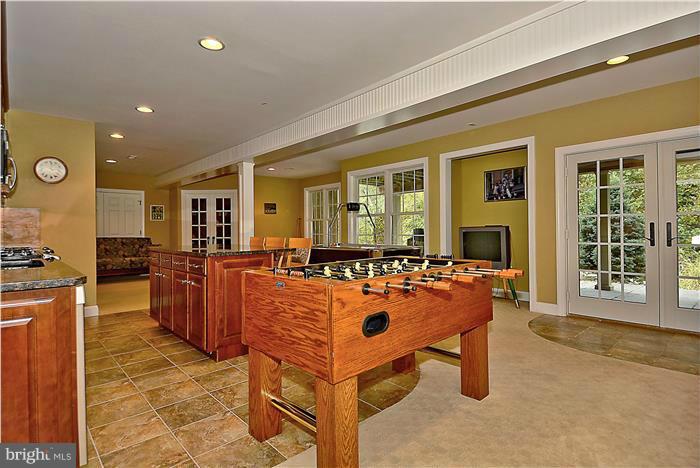 VILLAGES OF ELK NECK - Residential