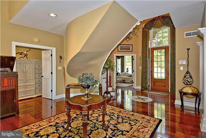 VILLAGES OF ELK NECK - Residential