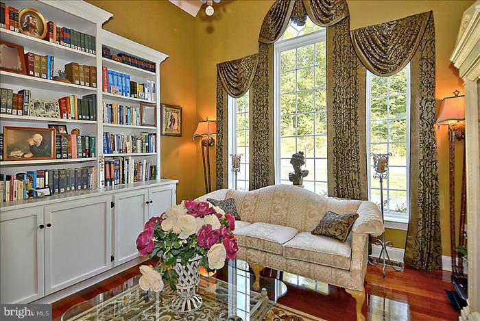 VILLAGES OF ELK NECK - Residential