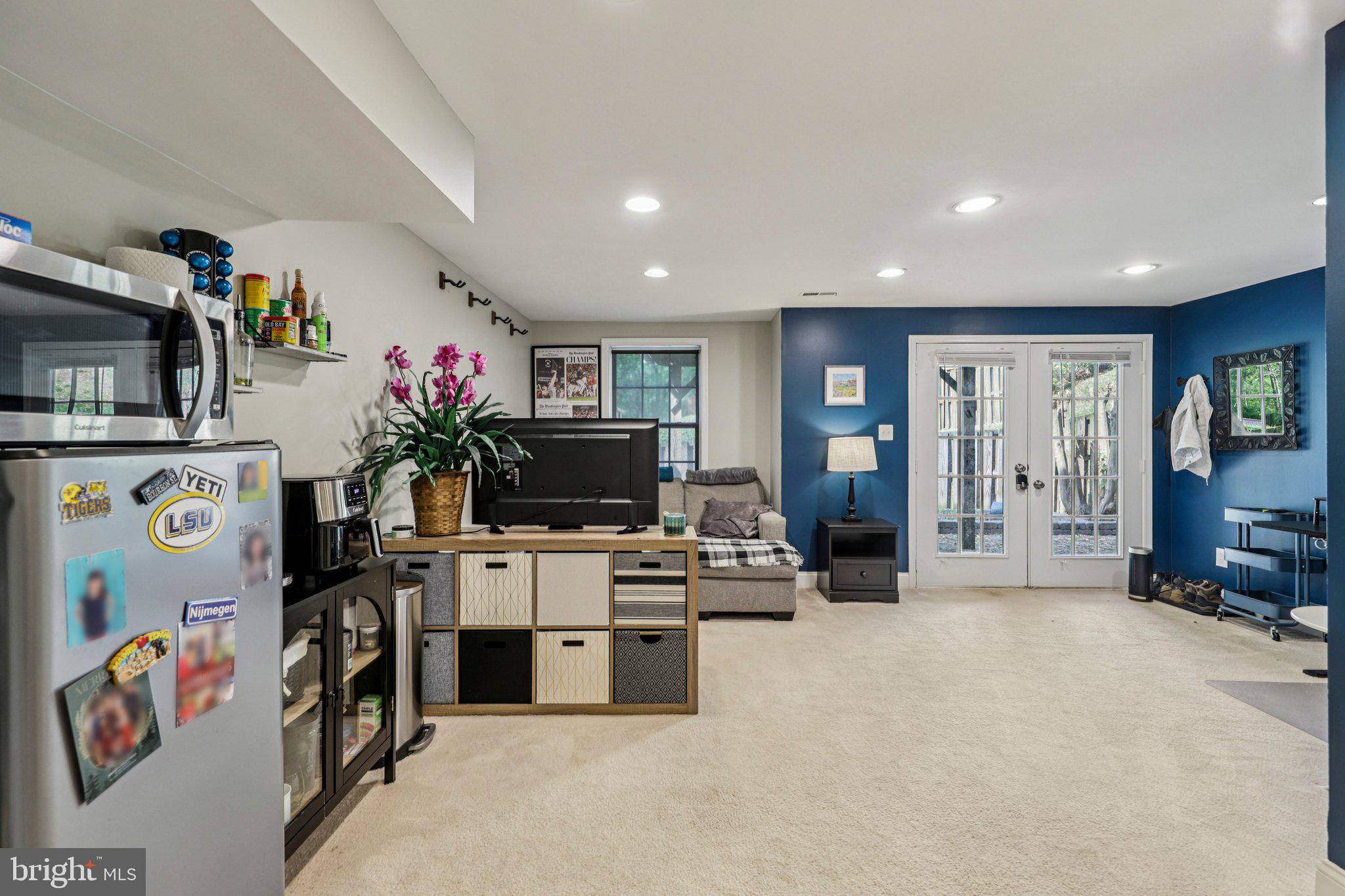 MONTCLAIR ST4 - Residential