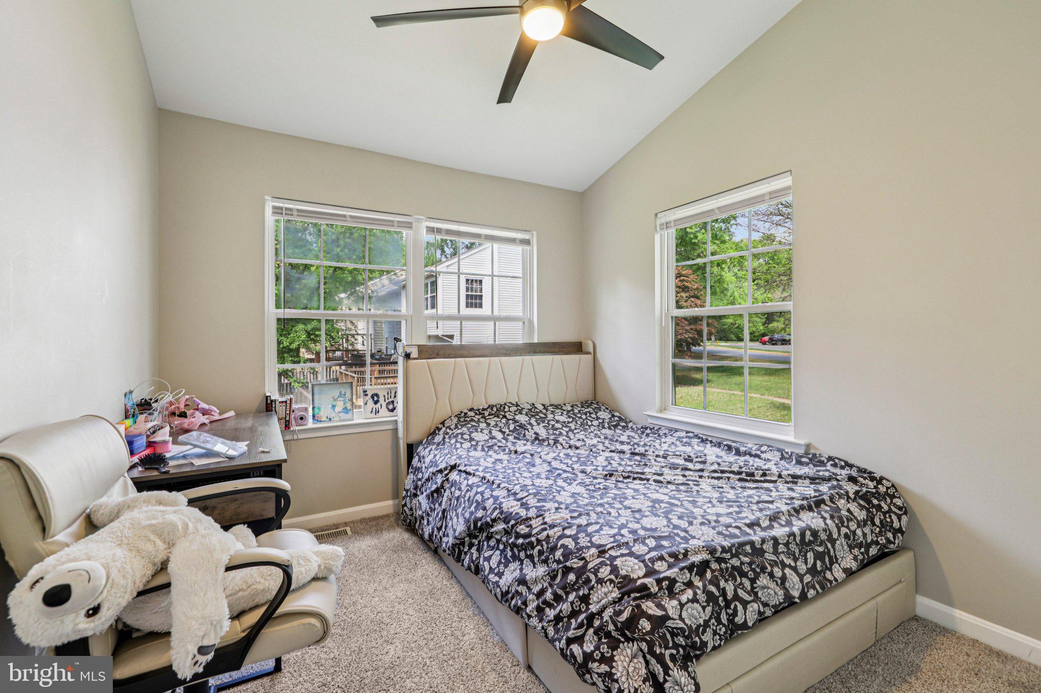 MONTCLAIR ST4 - Residential