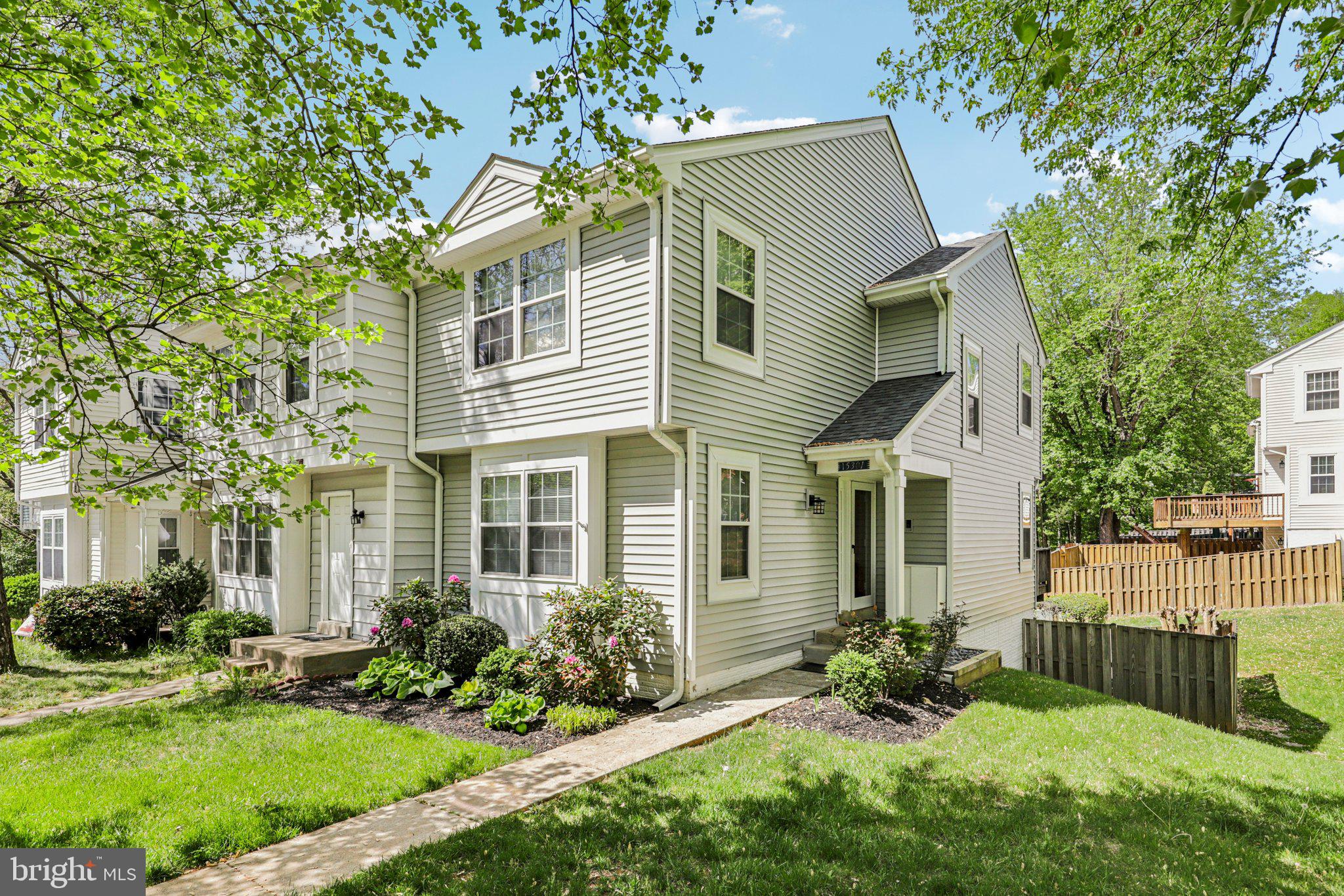 MONTCLAIR ST4 - Residential