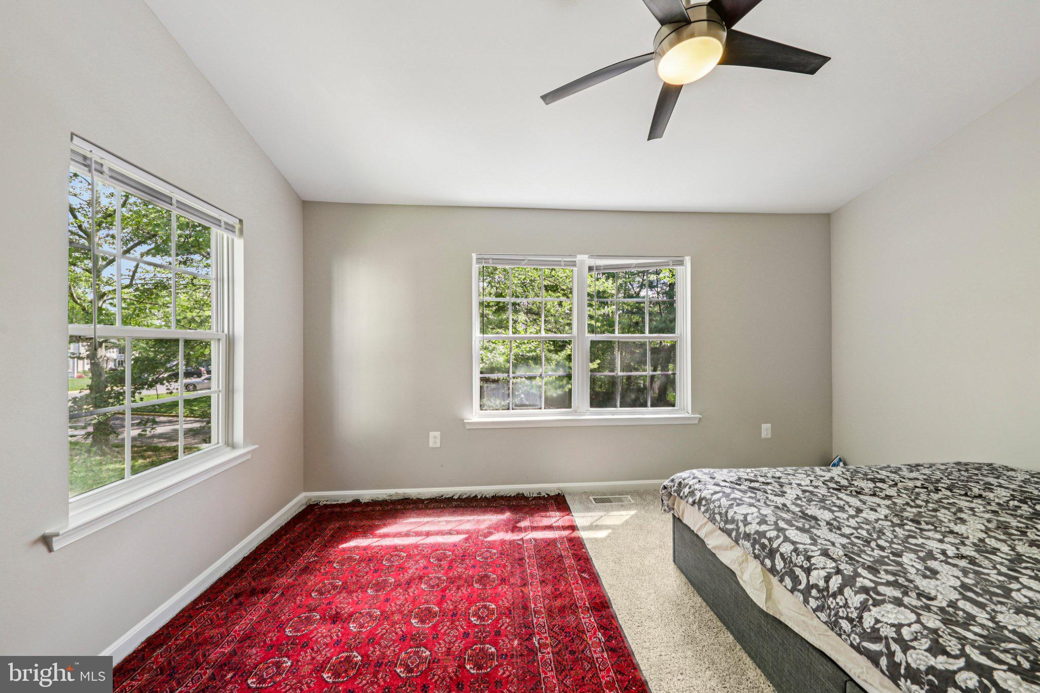 MONTCLAIR ST4 - Residential