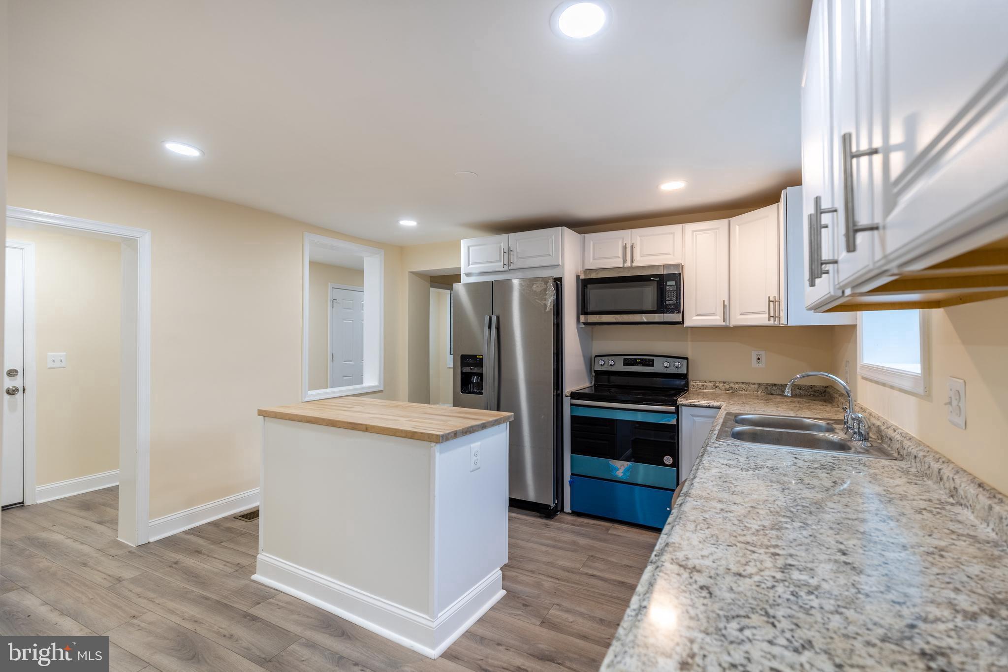 CLEAR SPRING - Residential Lease