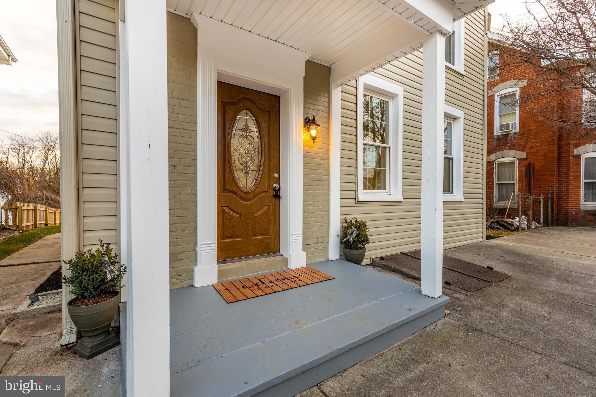 CLEAR SPRING - Residential Lease