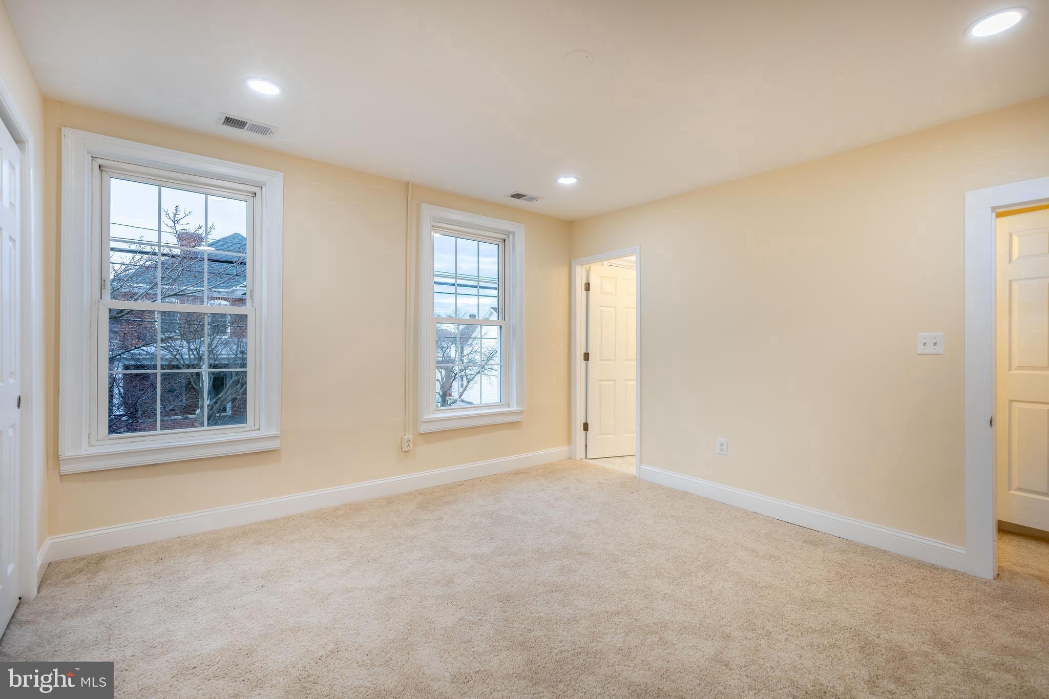 CLEAR SPRING - Residential Lease