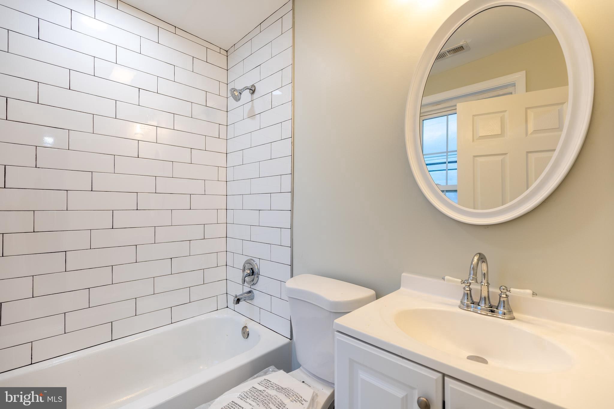 CLEAR SPRING - Residential Lease