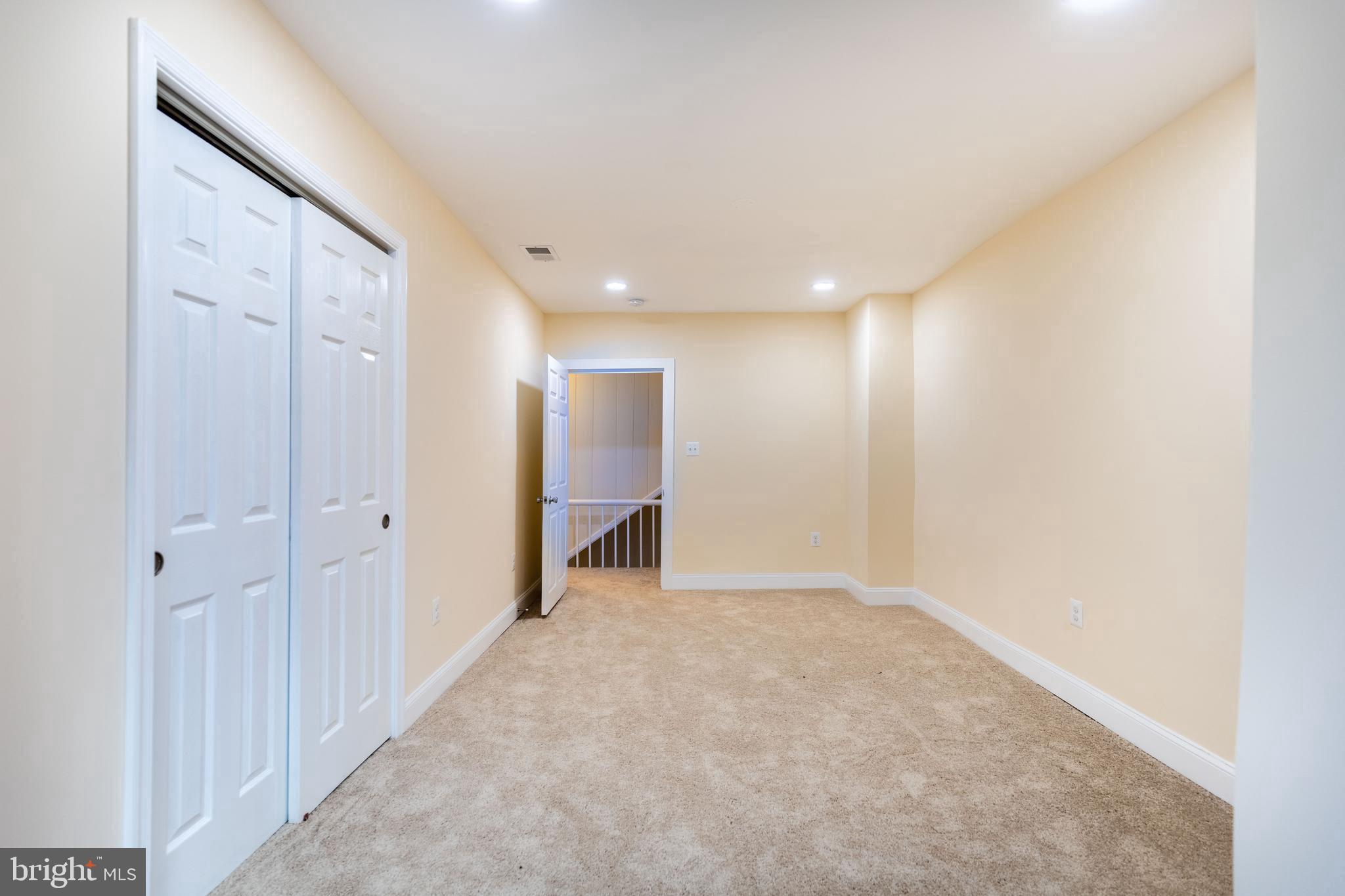 CLEAR SPRING - Residential Lease