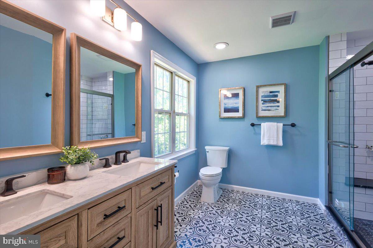 LONG BAR HARBOR - Residential