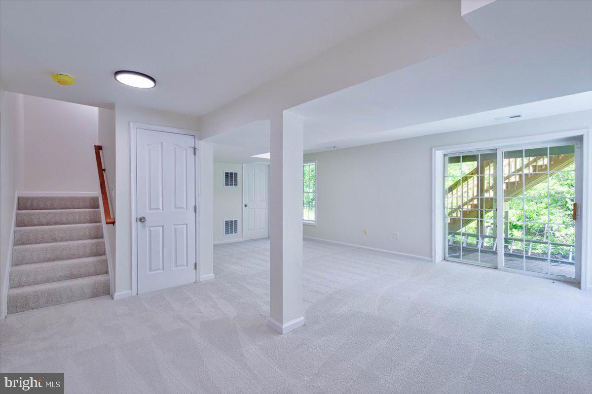 LONG BAR HARBOR - Residential