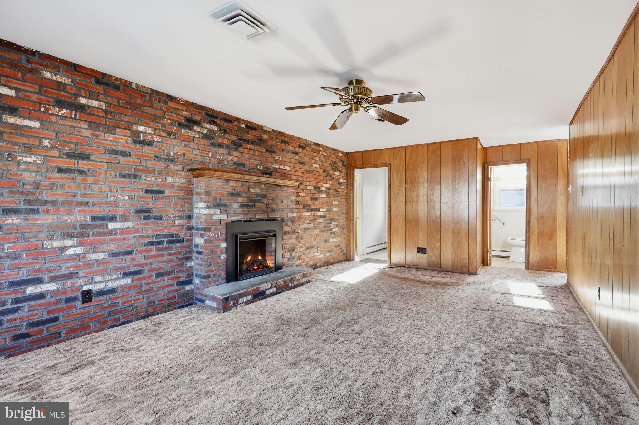 LANGHORNE TERRACE - Residential