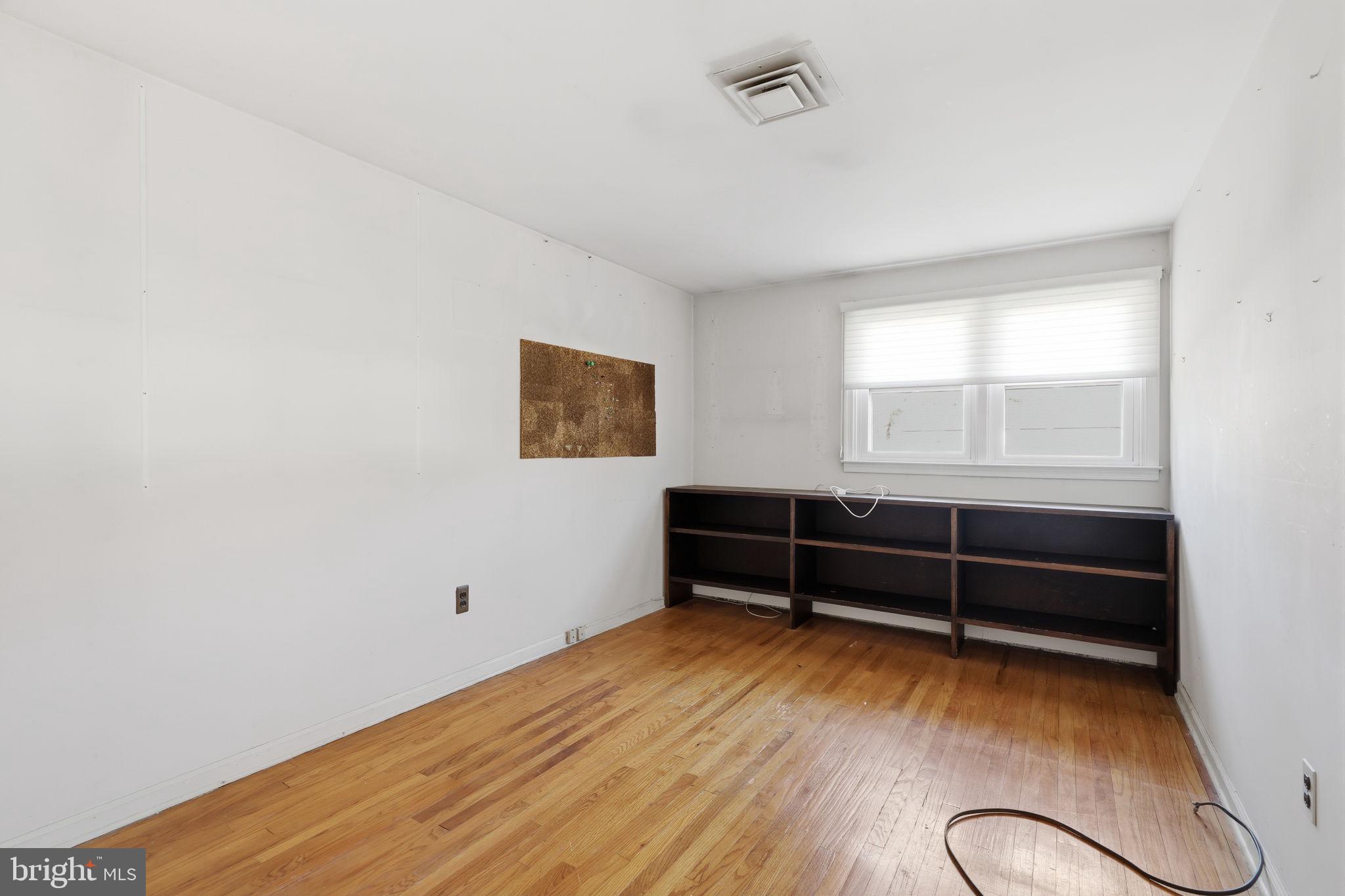 LANGHORNE TERRACE - Residential