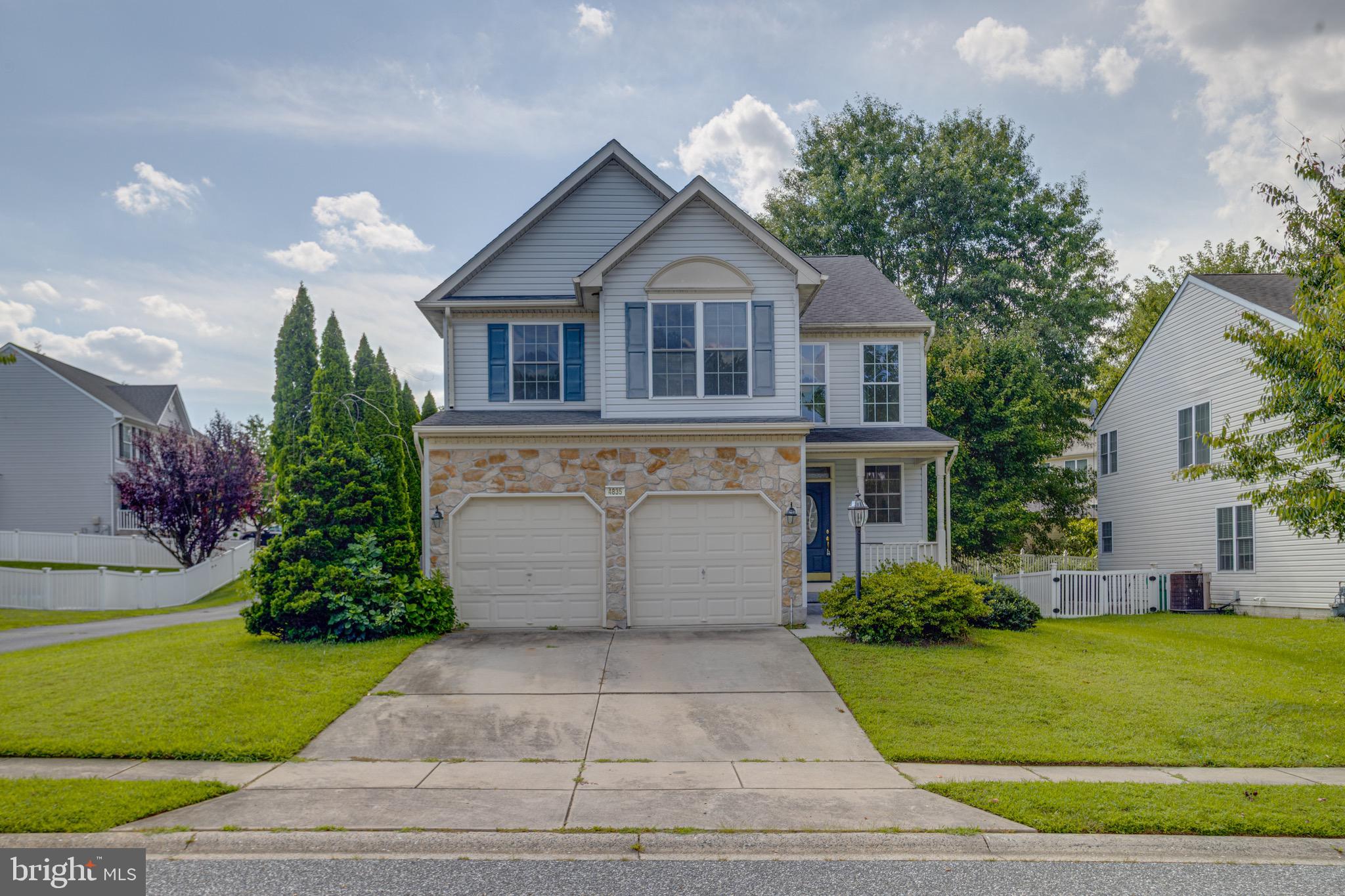 4835 SEVEN TRAILS CIRCLE