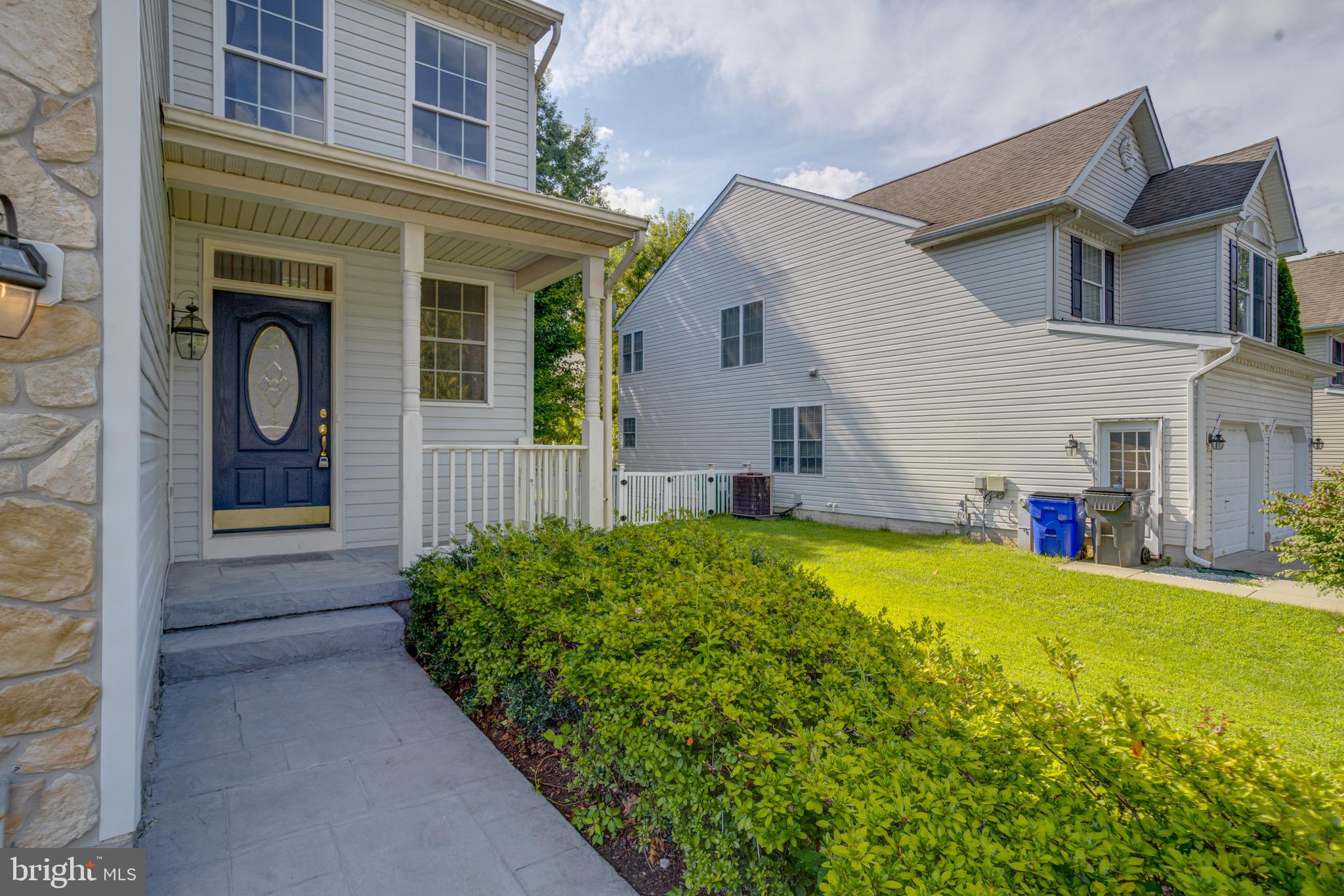 4835 SEVEN TRAILS CIRCLE