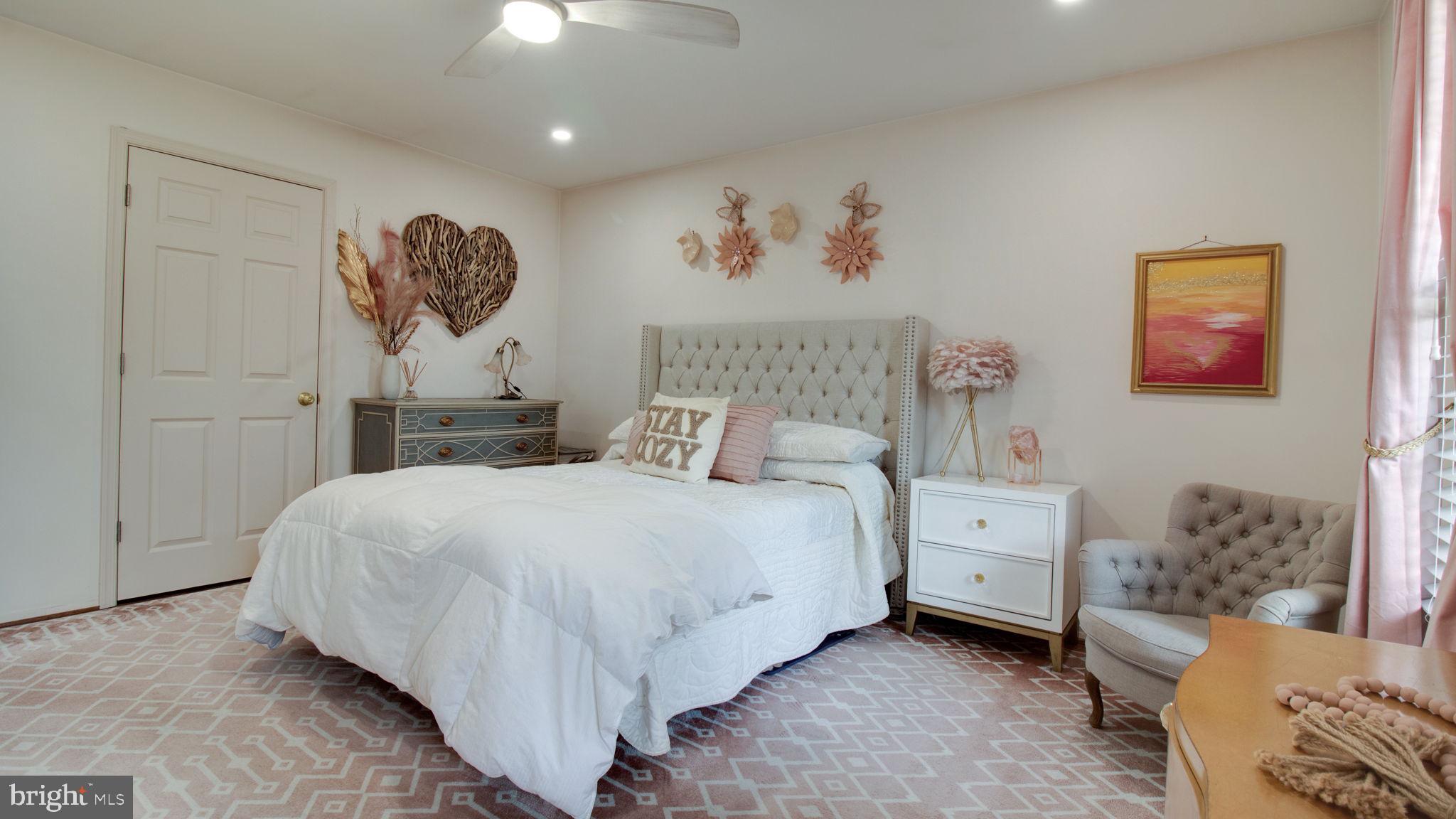 PEACHWOOD - Residential