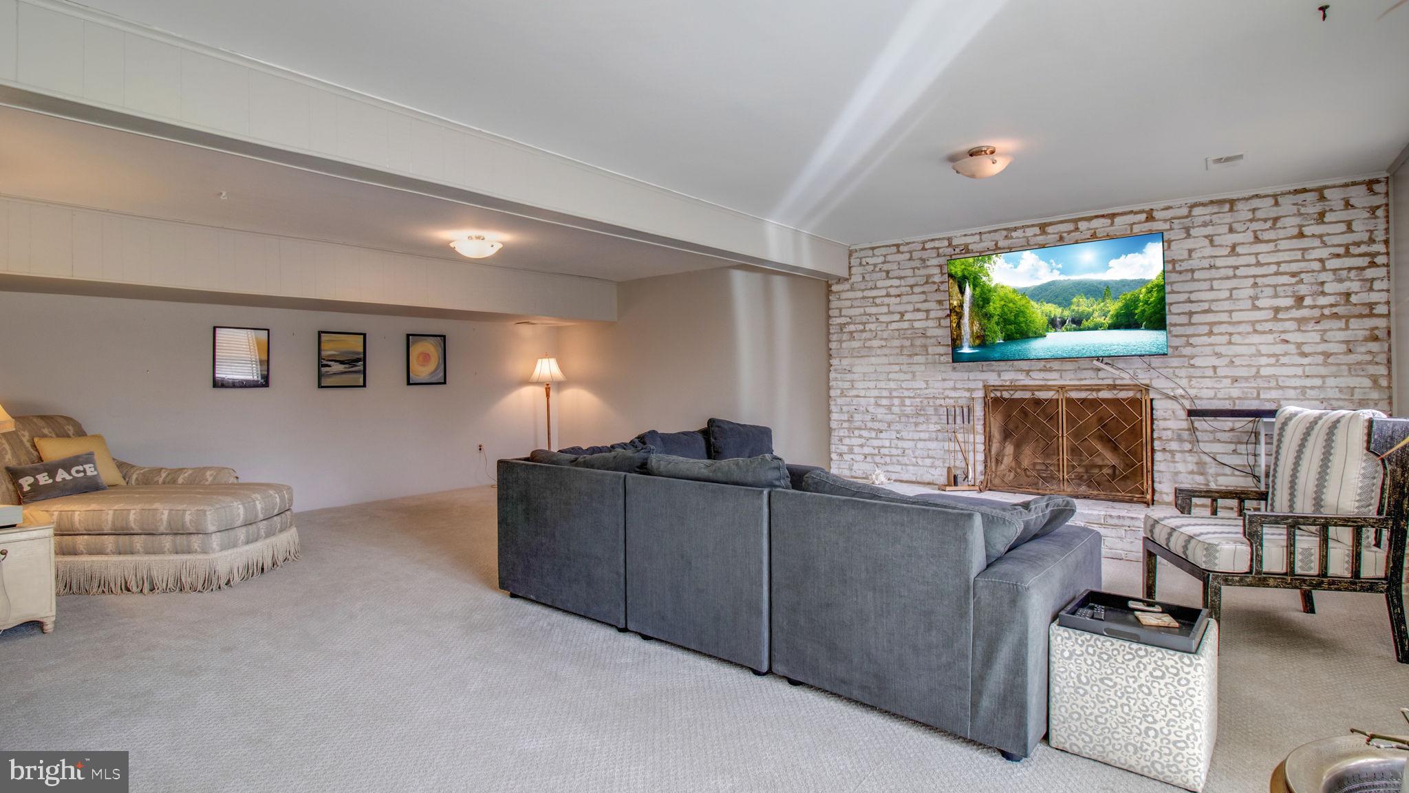 PEACHWOOD - Residential