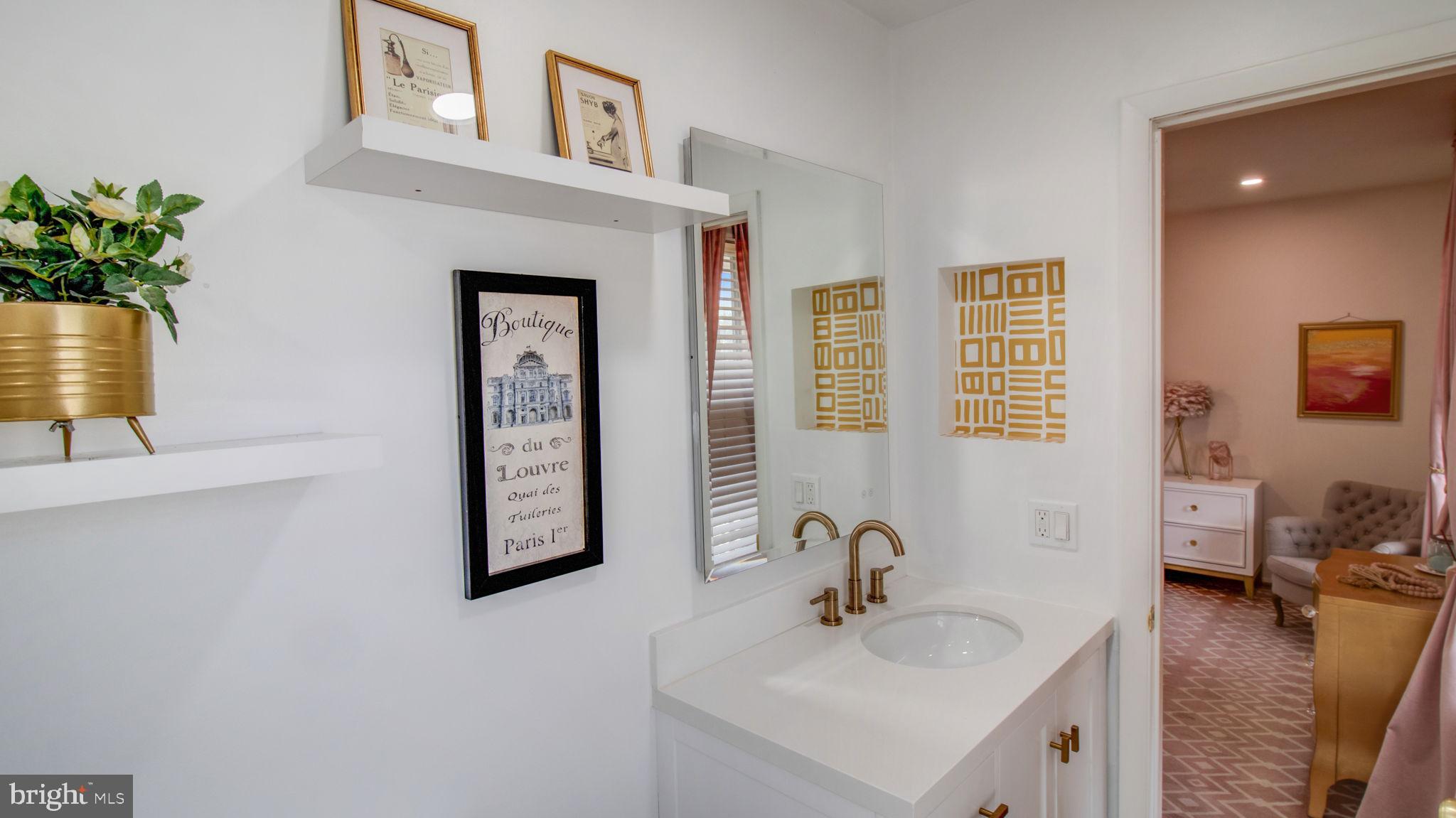 PEACHWOOD - Residential