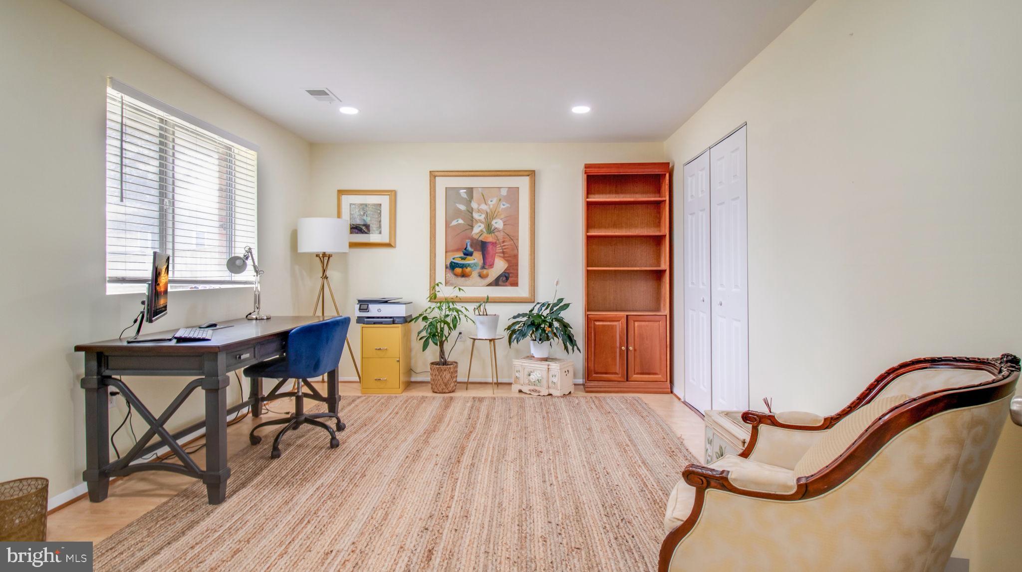 PEACHWOOD - Residential