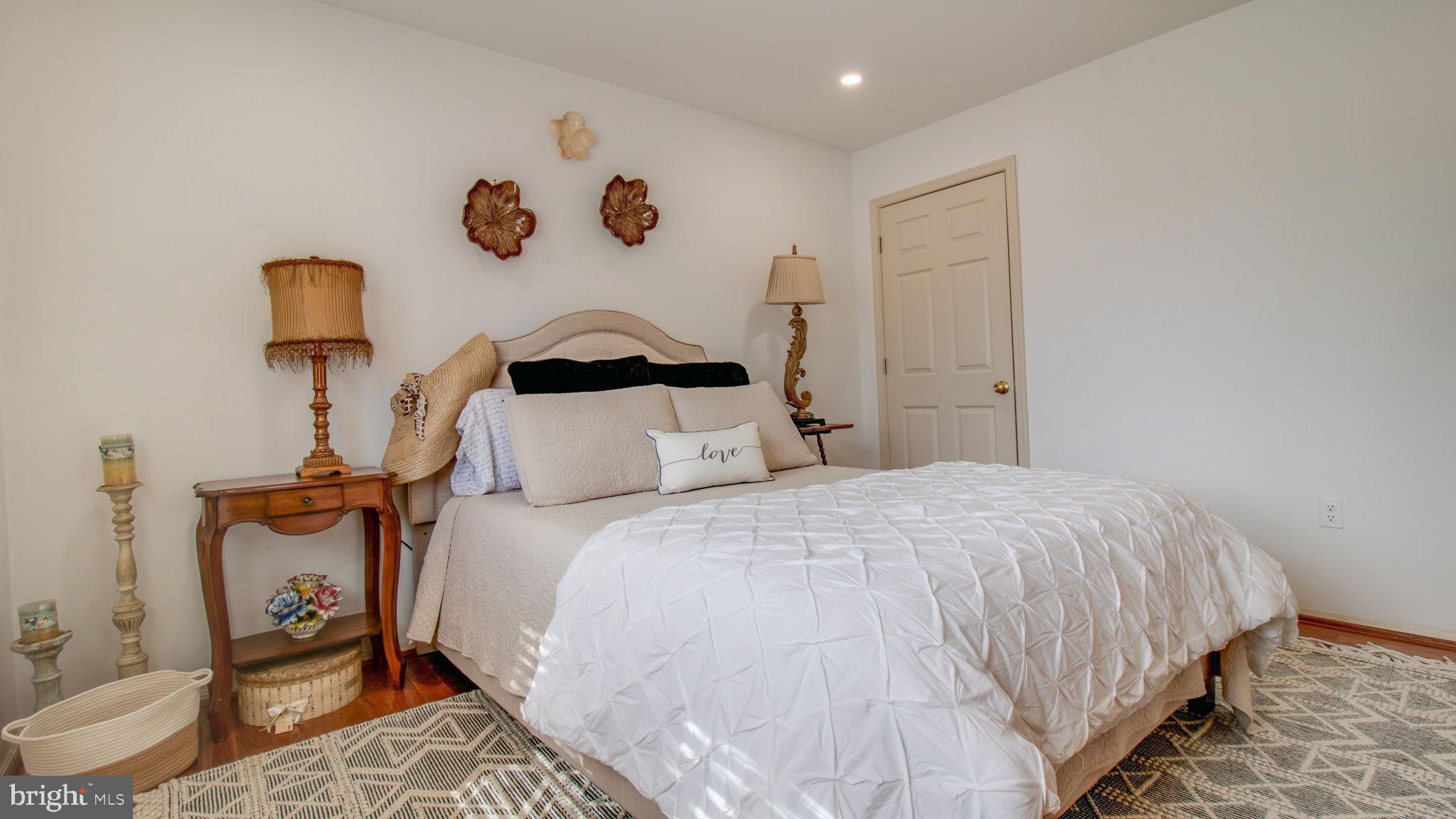 PEACHWOOD - Residential