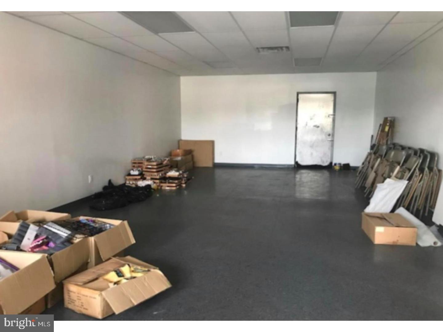 NORTH CENTRAL - Commercial Lease