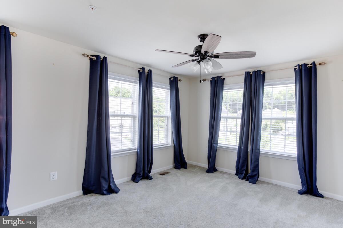 STONEGATE ESTATES - Residential