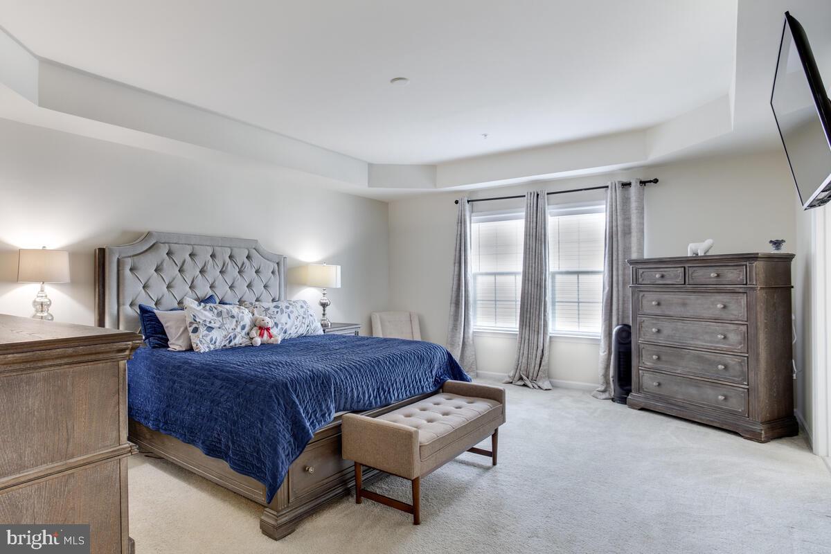 STONEGATE ESTATES - Residential