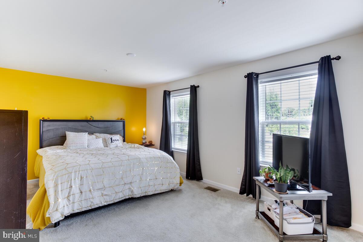 STONEGATE ESTATES - Residential