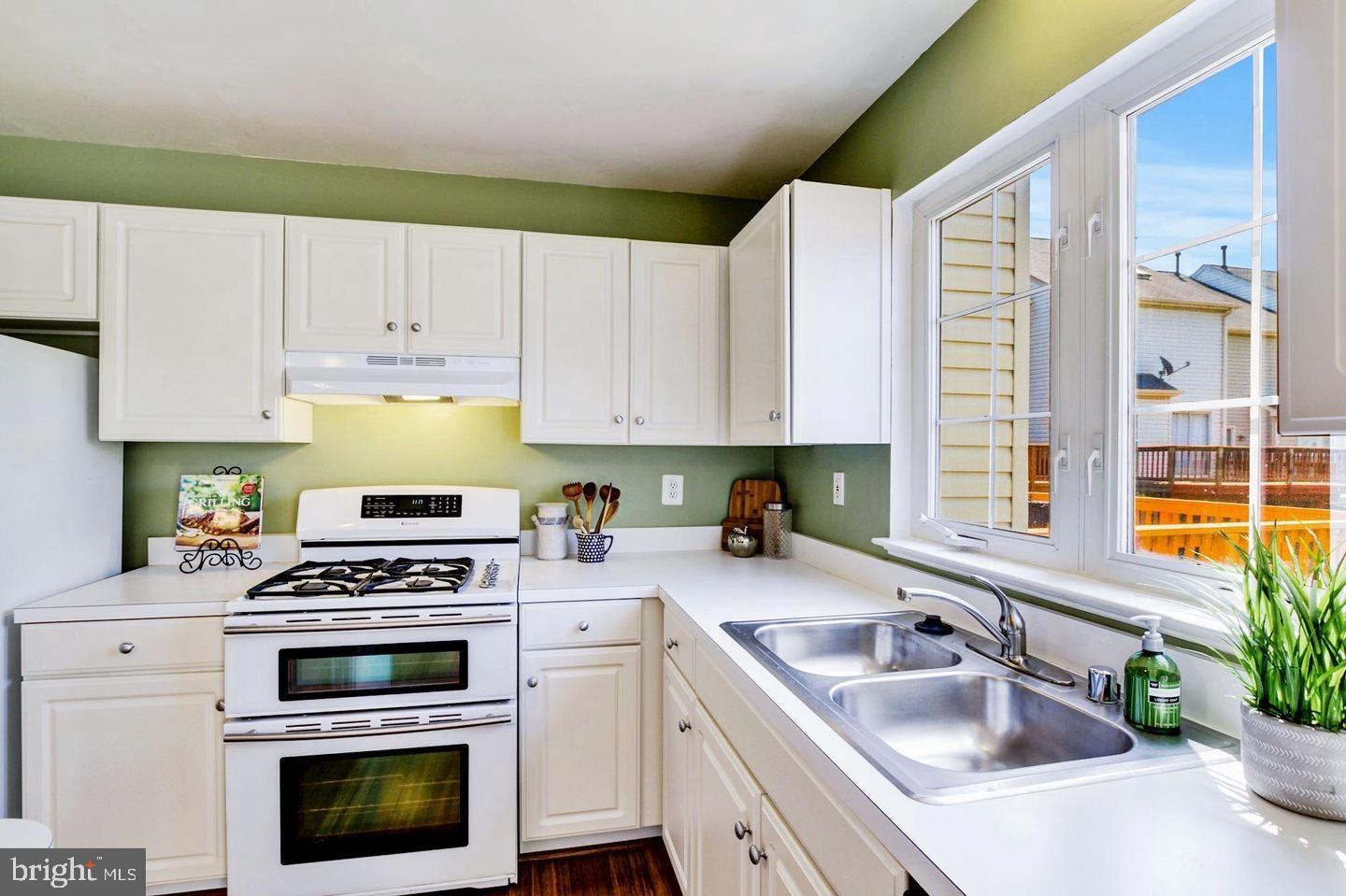 WINDGATE - Residential Lease