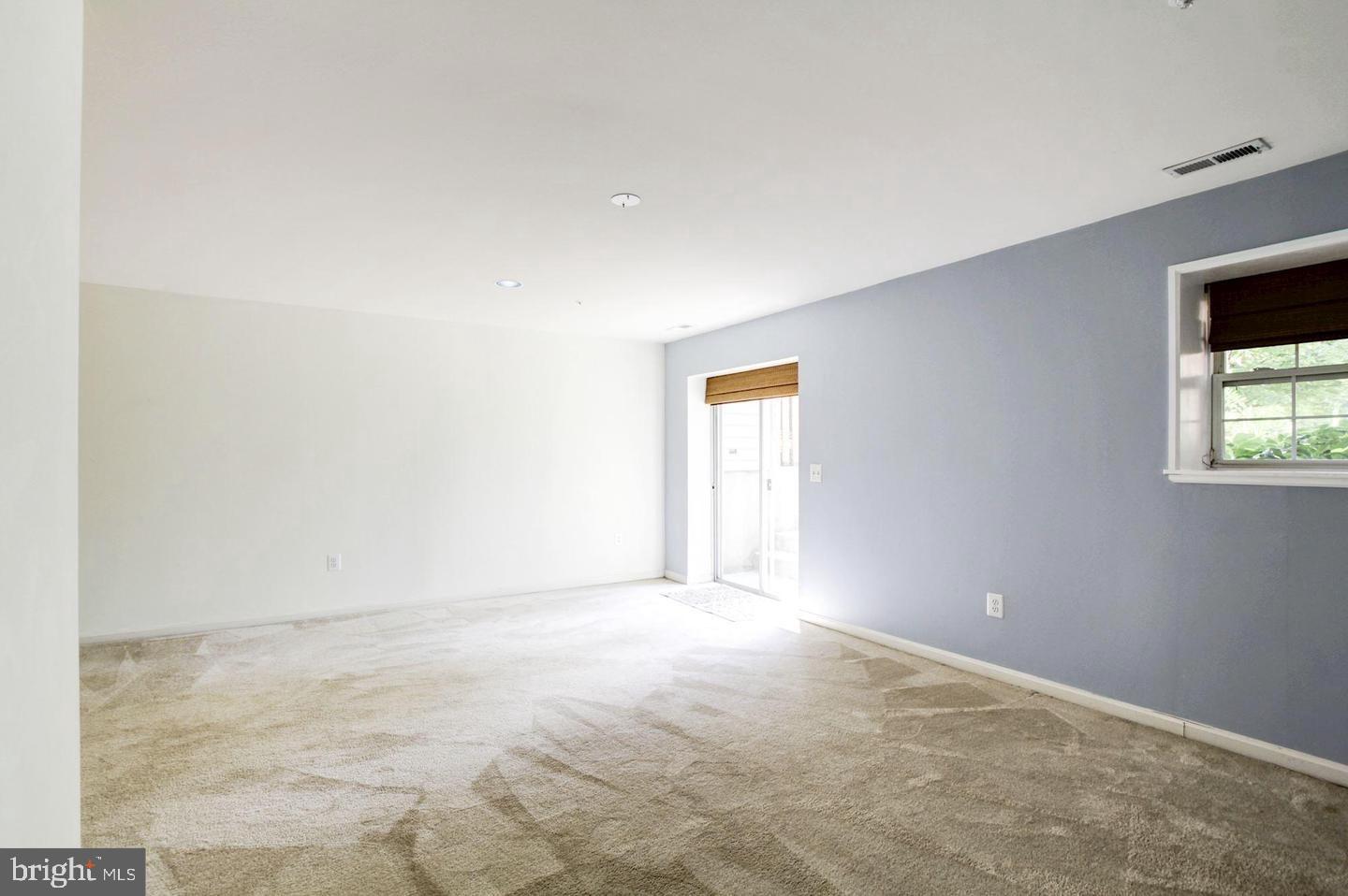 WINDGATE - Residential Lease