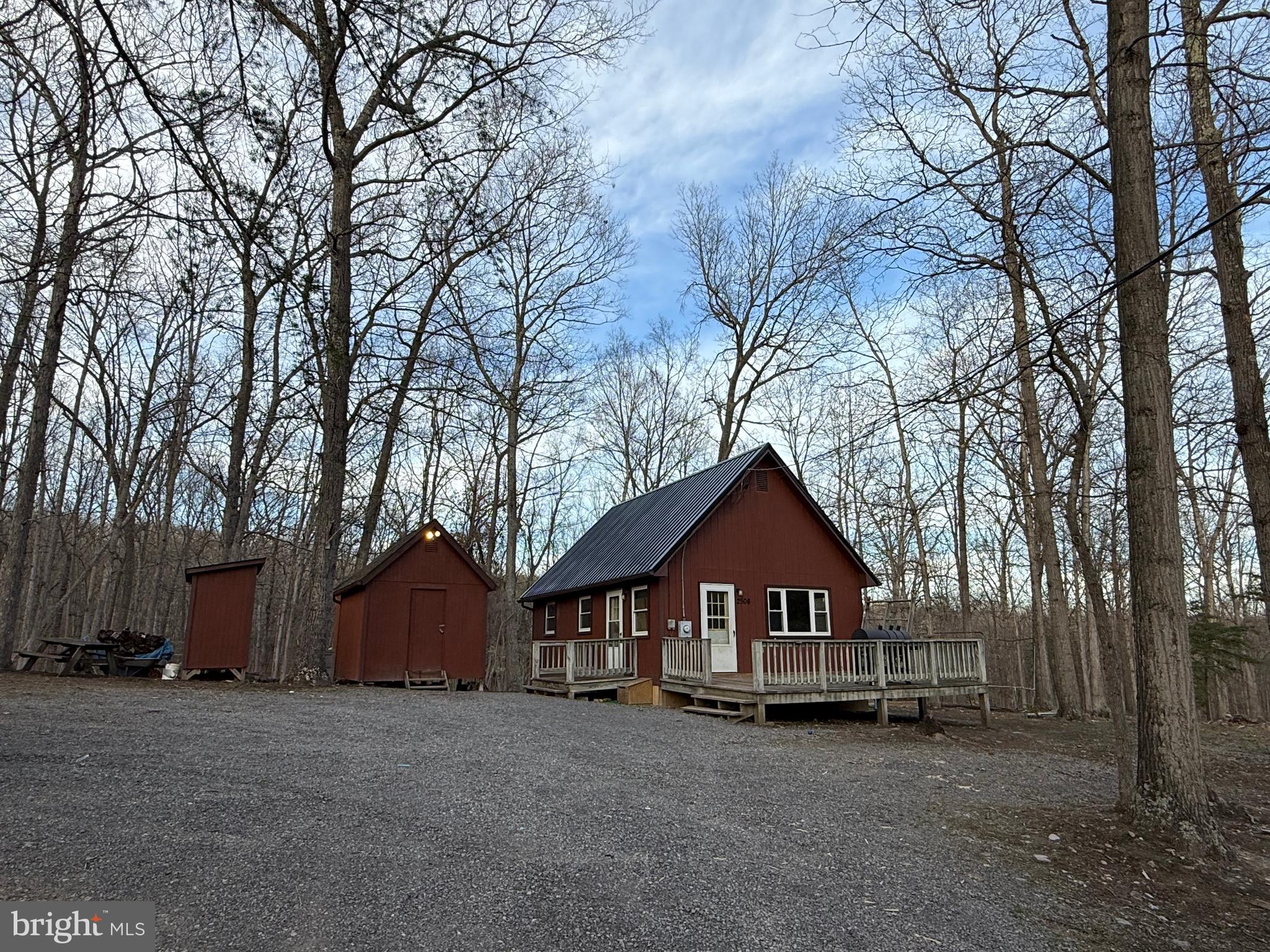 SOUTH POTOMAC FOREST - Residential
