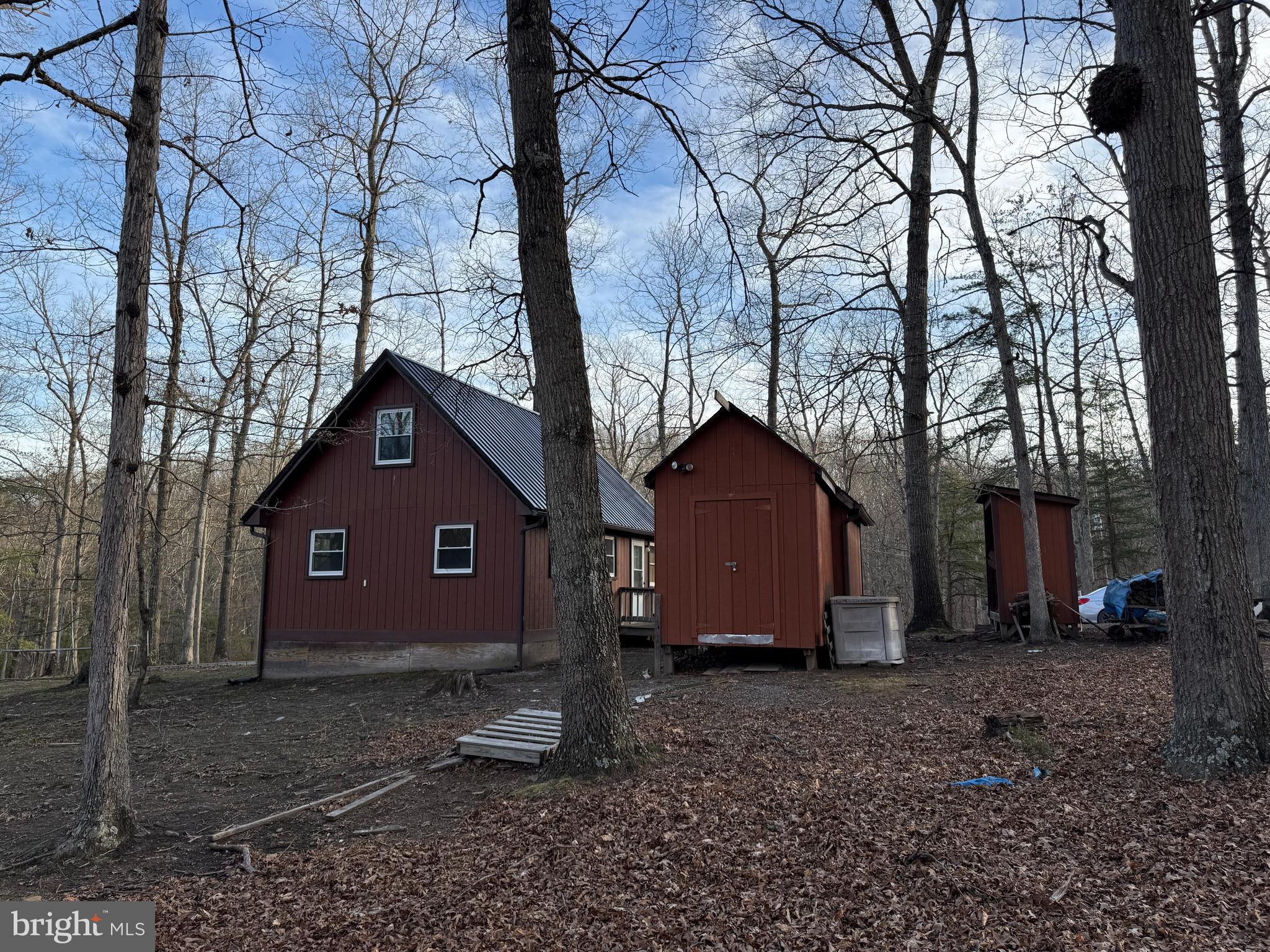 SOUTH POTOMAC FOREST - Residential