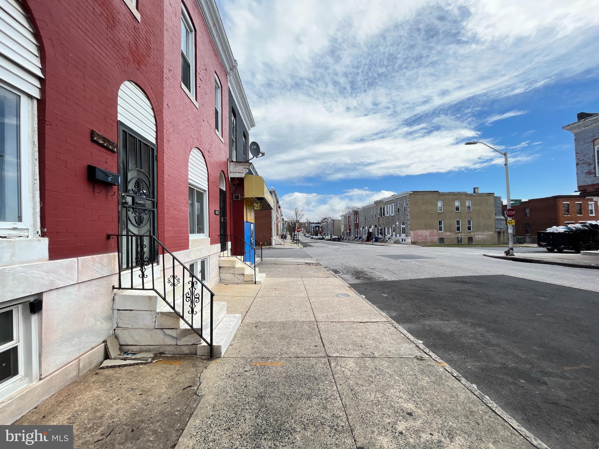 BROADWAY EAST - Residential