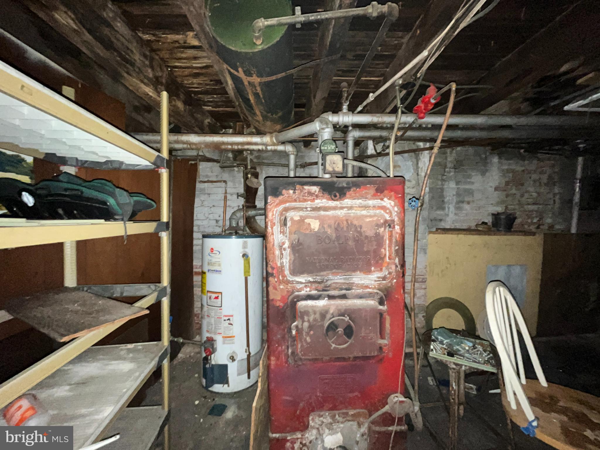 BROADWAY EAST - Residential