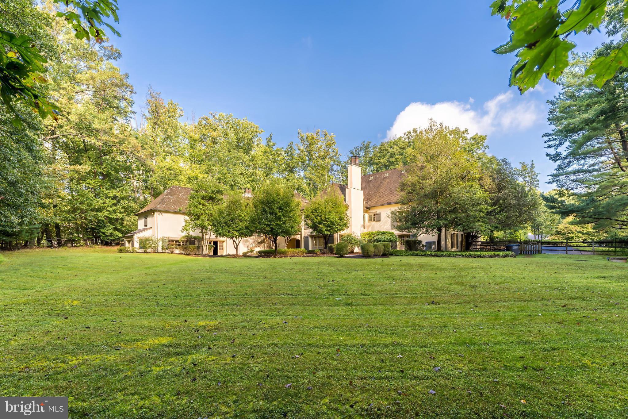 TALLY HO - Residential