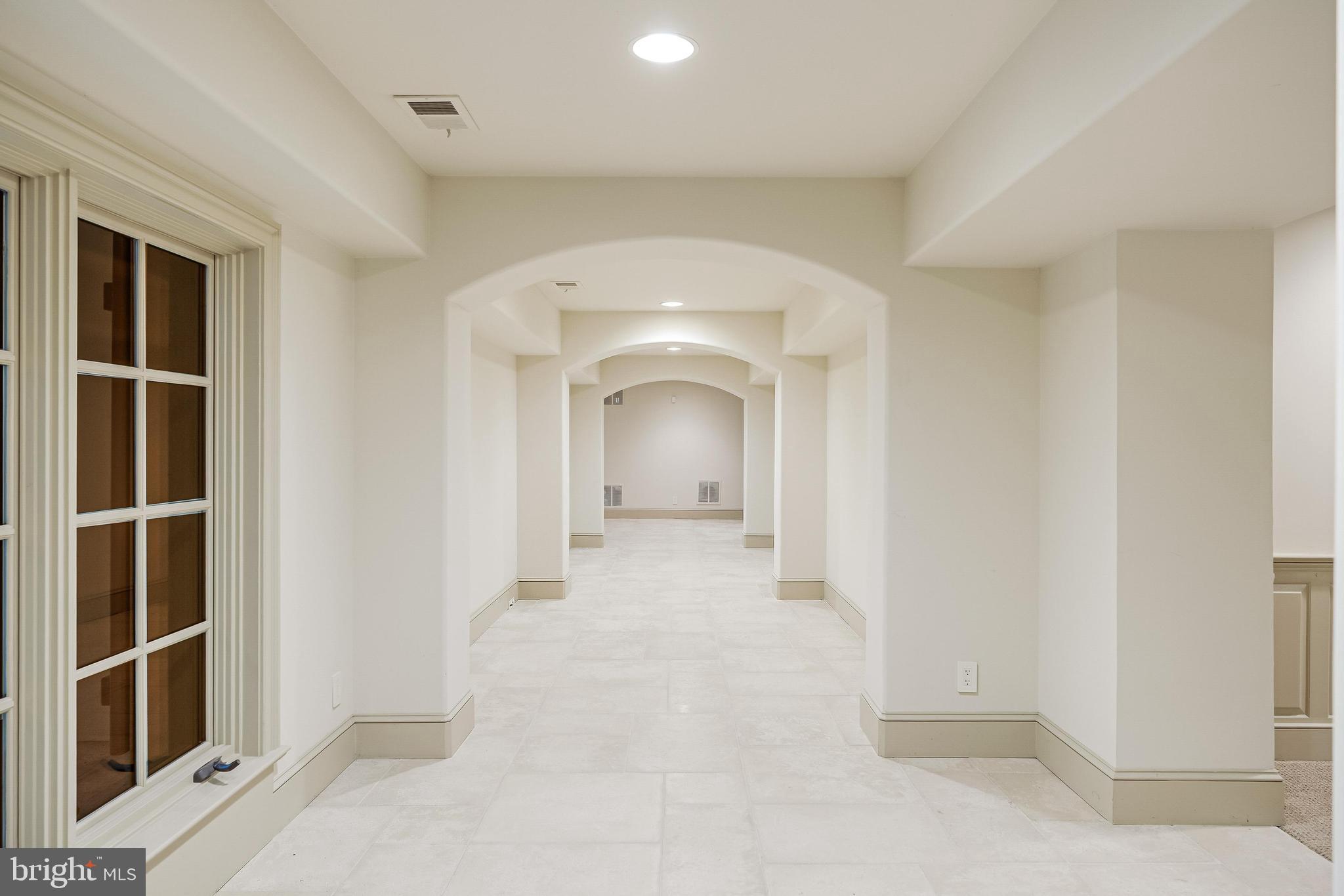 TALLY HO - Residential