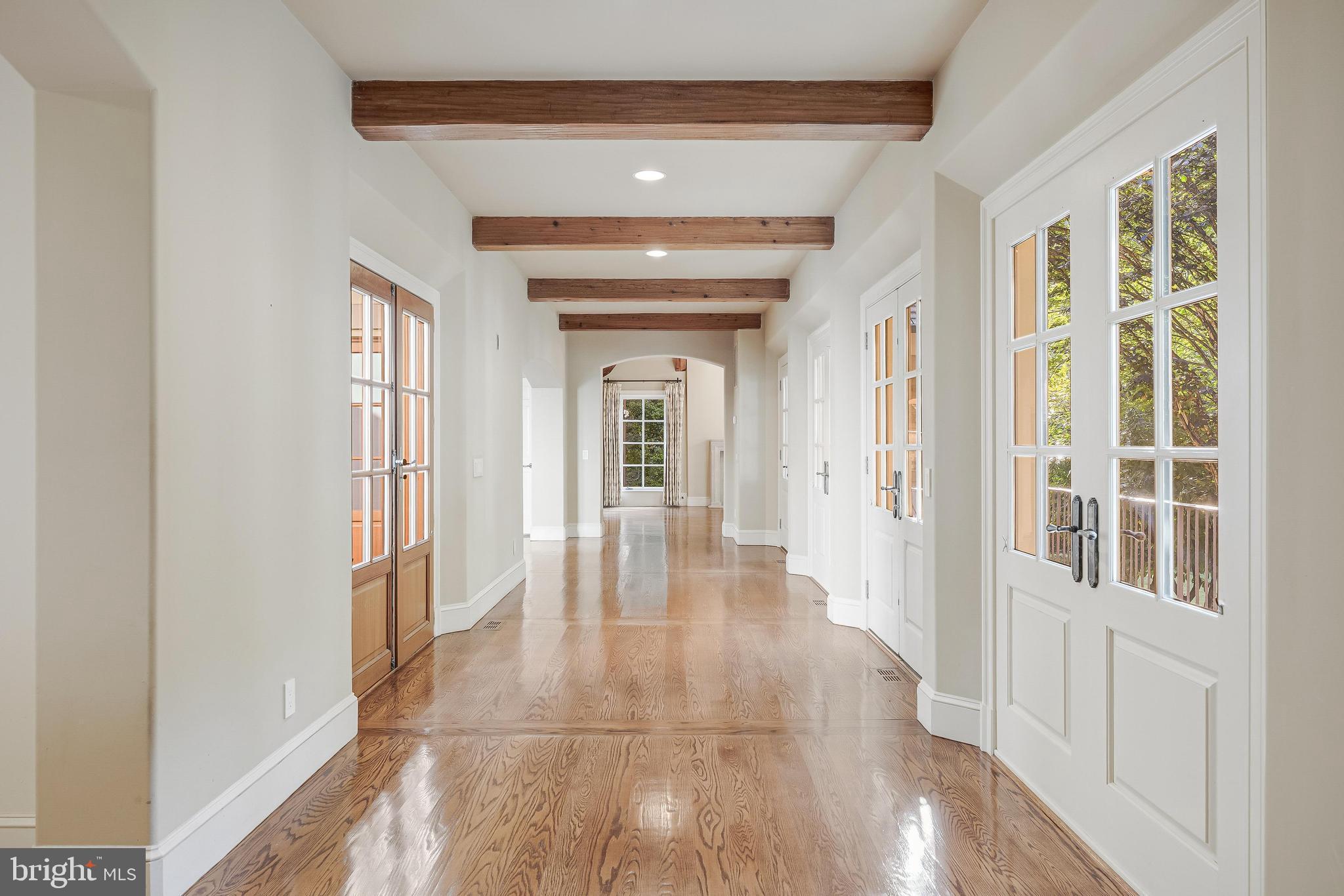 TALLY HO - Residential