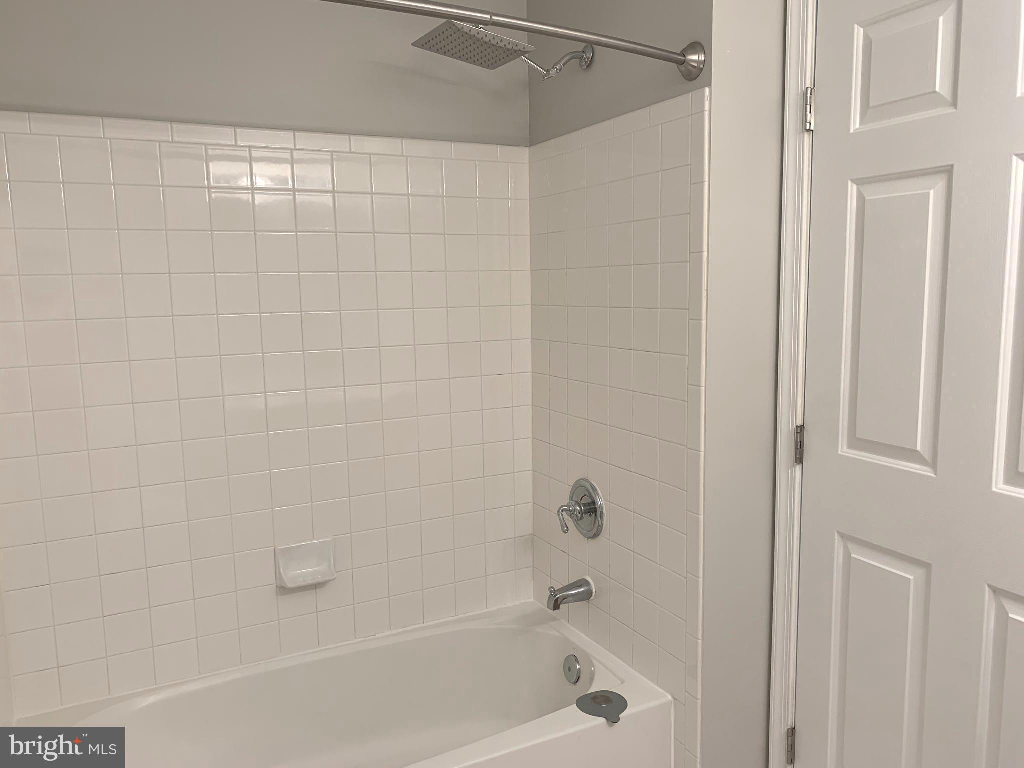 PINEY ORCHARD - Residential Lease